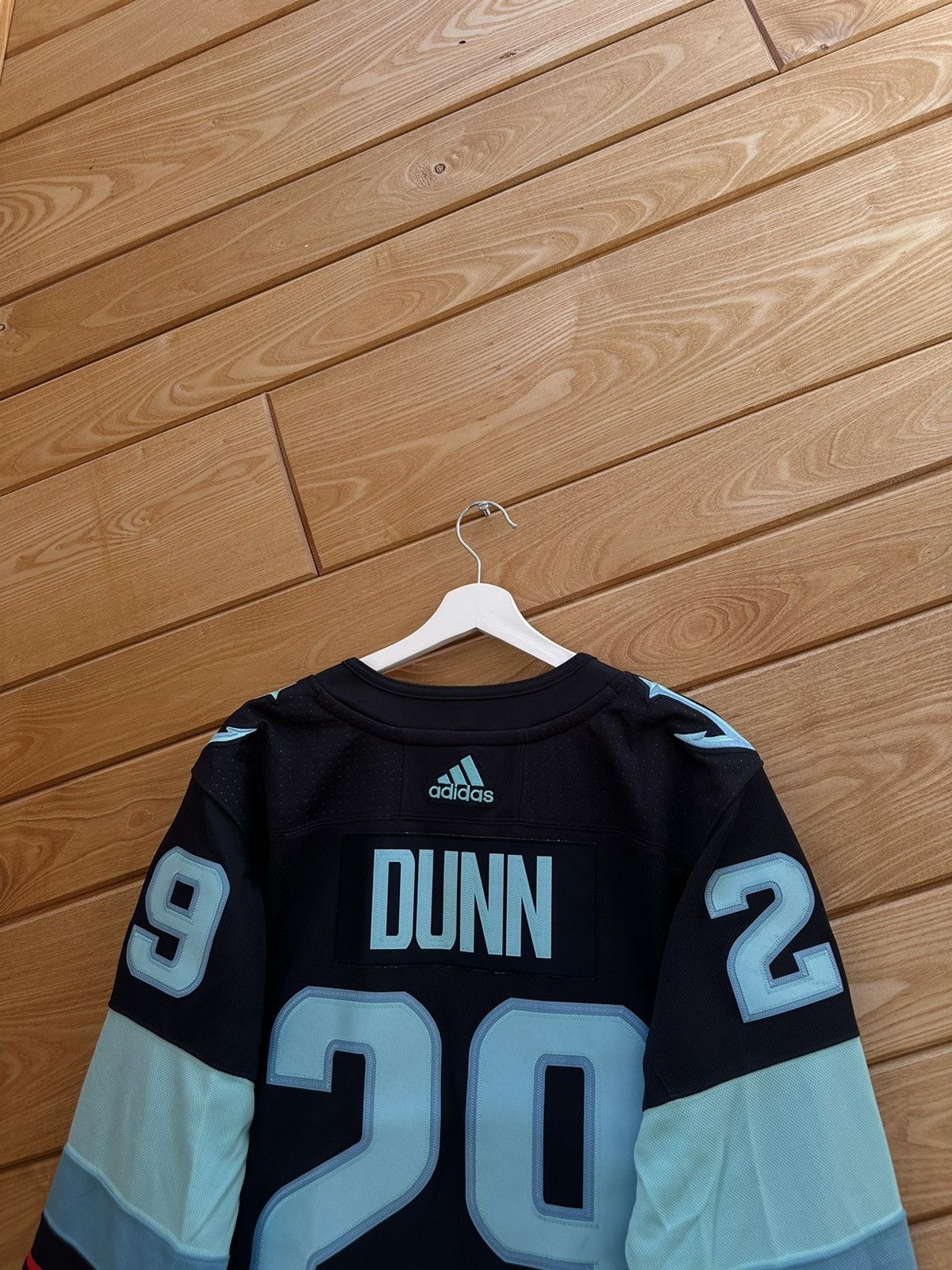 NHL Men’s Jersey Kraken DUNN 29 Size US S / EU 44-46 / 1 - 14 Thumbnail