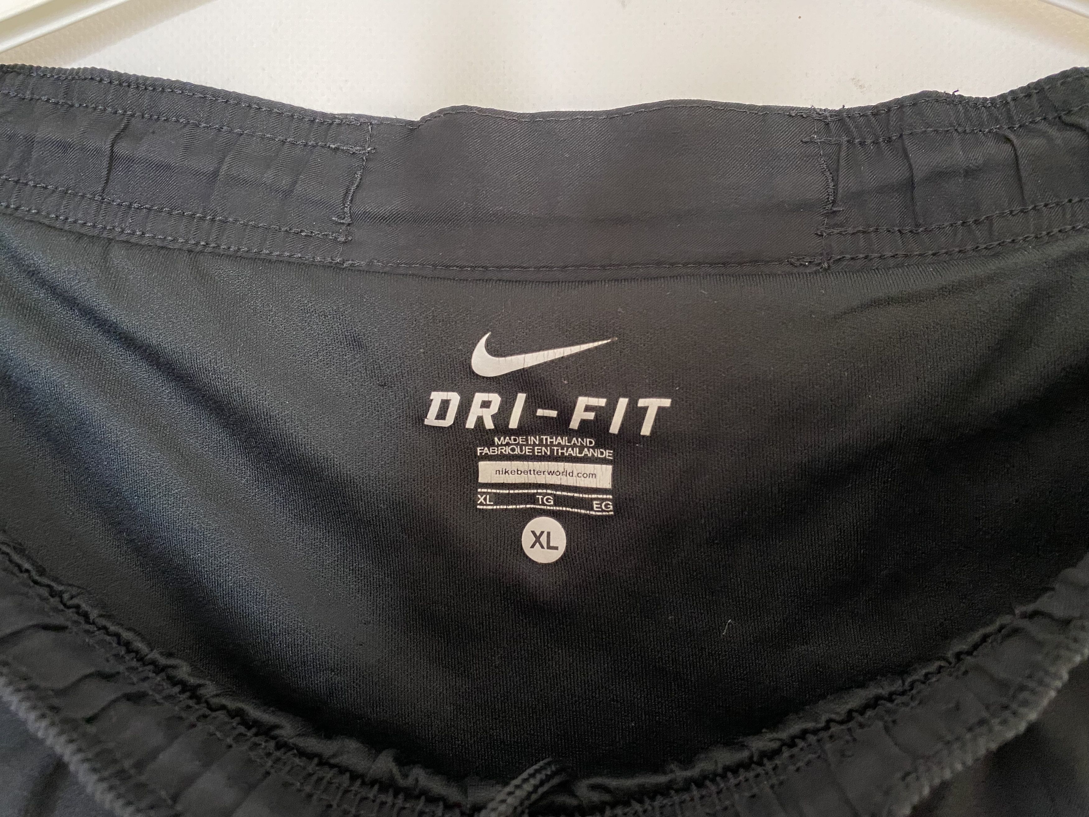 Nike JUVENTUS 2012 2013 THIRD FOOTBALL SOCCER SHORTS NIKE Size US 36 / EU 52 - 6 Thumbnail
