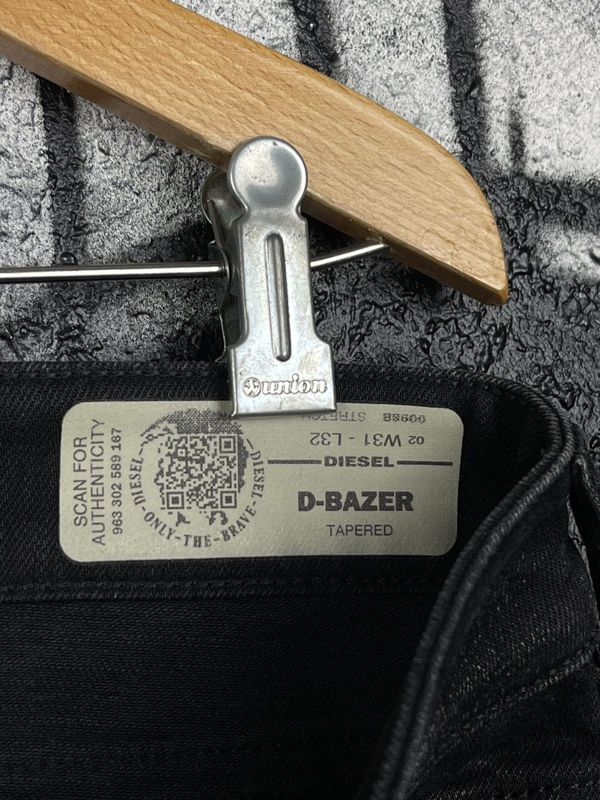 Diesel Diesel D-Bazer Tapered Denim Jeans Men’s Size W31 L32 Size US 31 - 13 Thumbnail