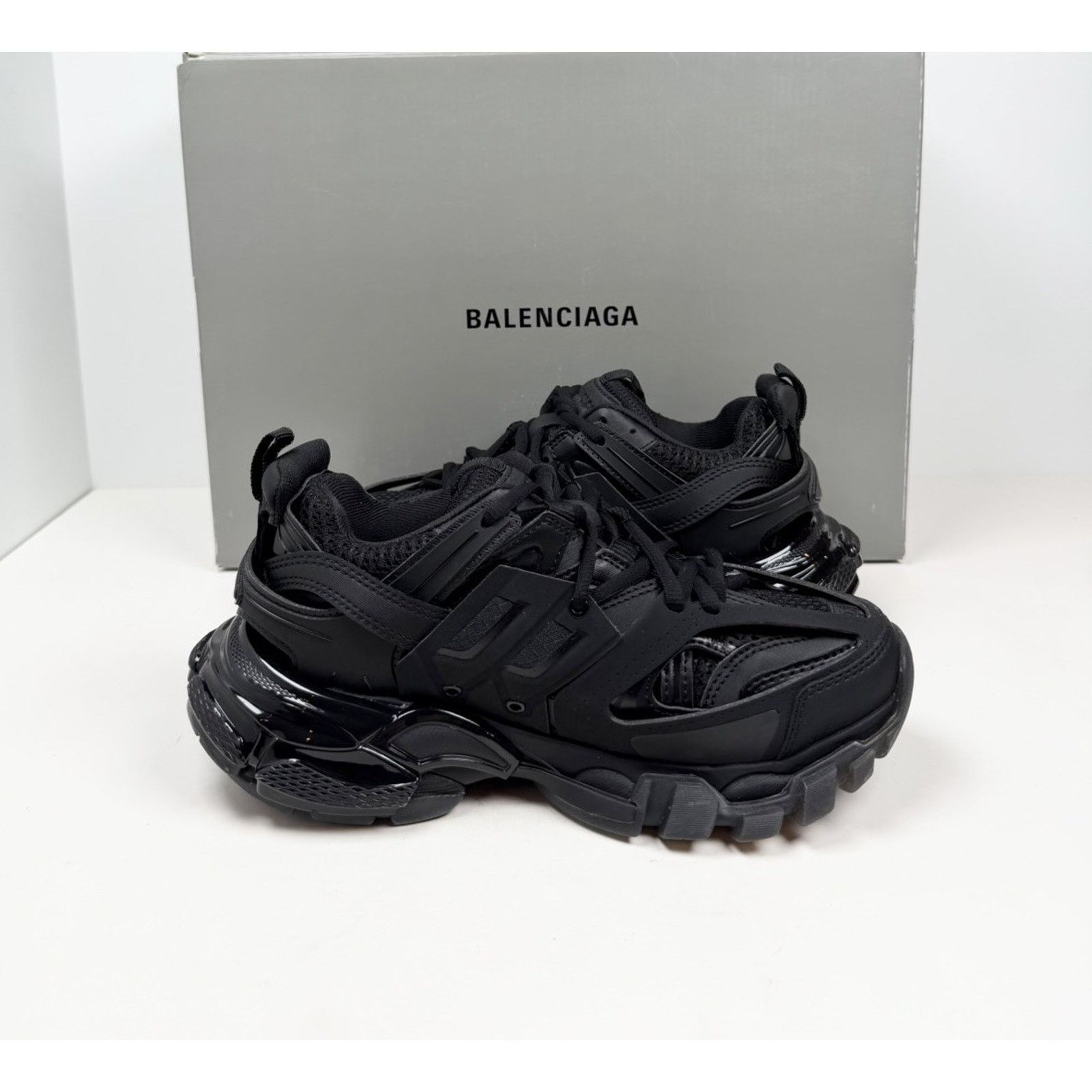 Balenciaga Size 34EU/4W - Balenciaga Track Clear Sole NEW Size US 4 / IT 34 - 5 Thumbnail