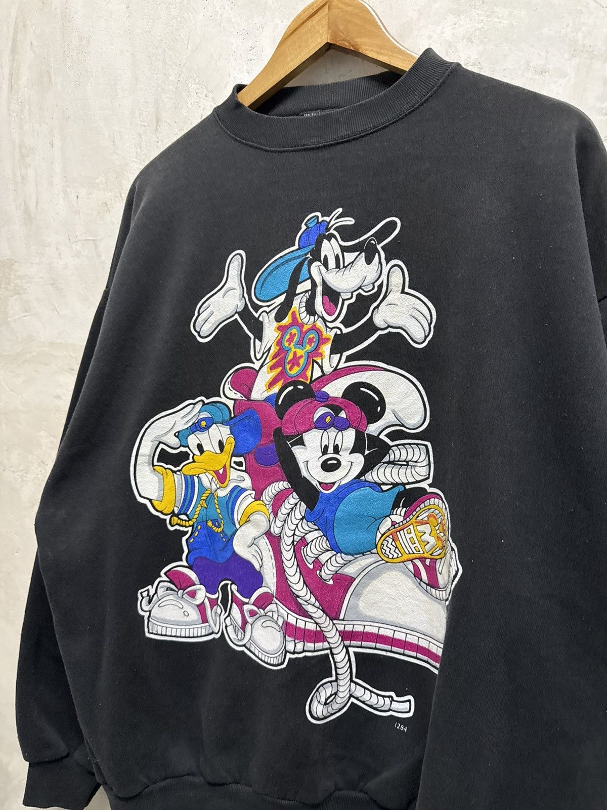 Disney Vintage 90s Hip Hop Mickey Mouse Goofy Donald Duck Sweat Size US XL / EU 56 / 4 - 3 Thumbnail