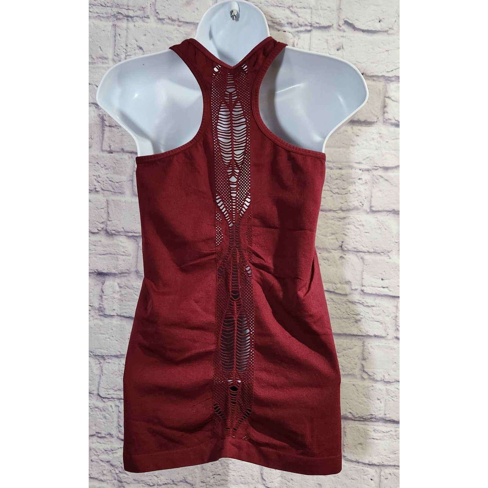 Other Feathers Maternity Burgundy Racerback Tank Top 0/S Size S / US 4 / IT 40 - 3 Thumbnail