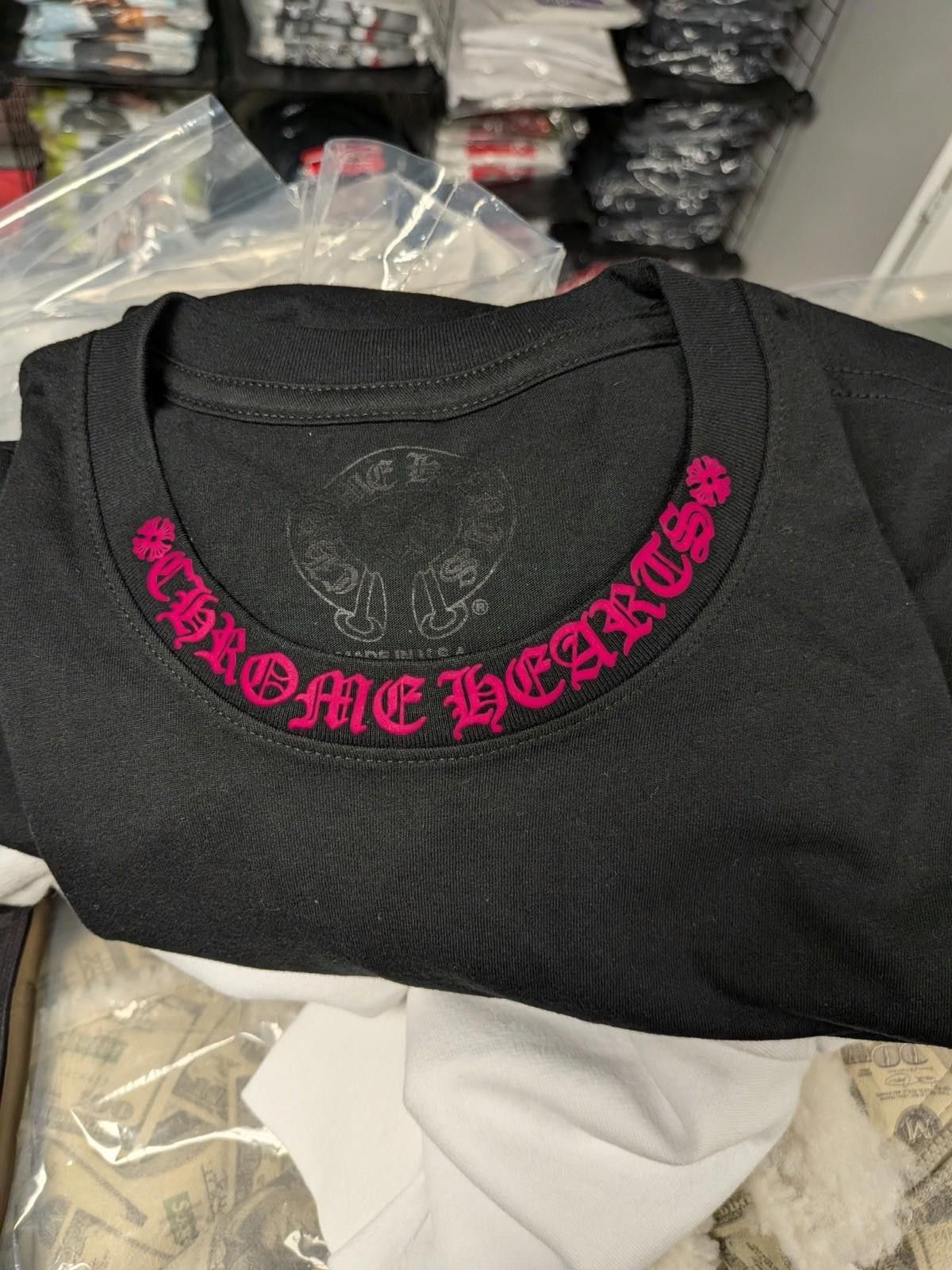 Chrome Hearts Chrome Hearts Long Sleeve Pocket Crew T-shirt Size L Size US L / EU 52-54 / 3 - 9 Thumbnail