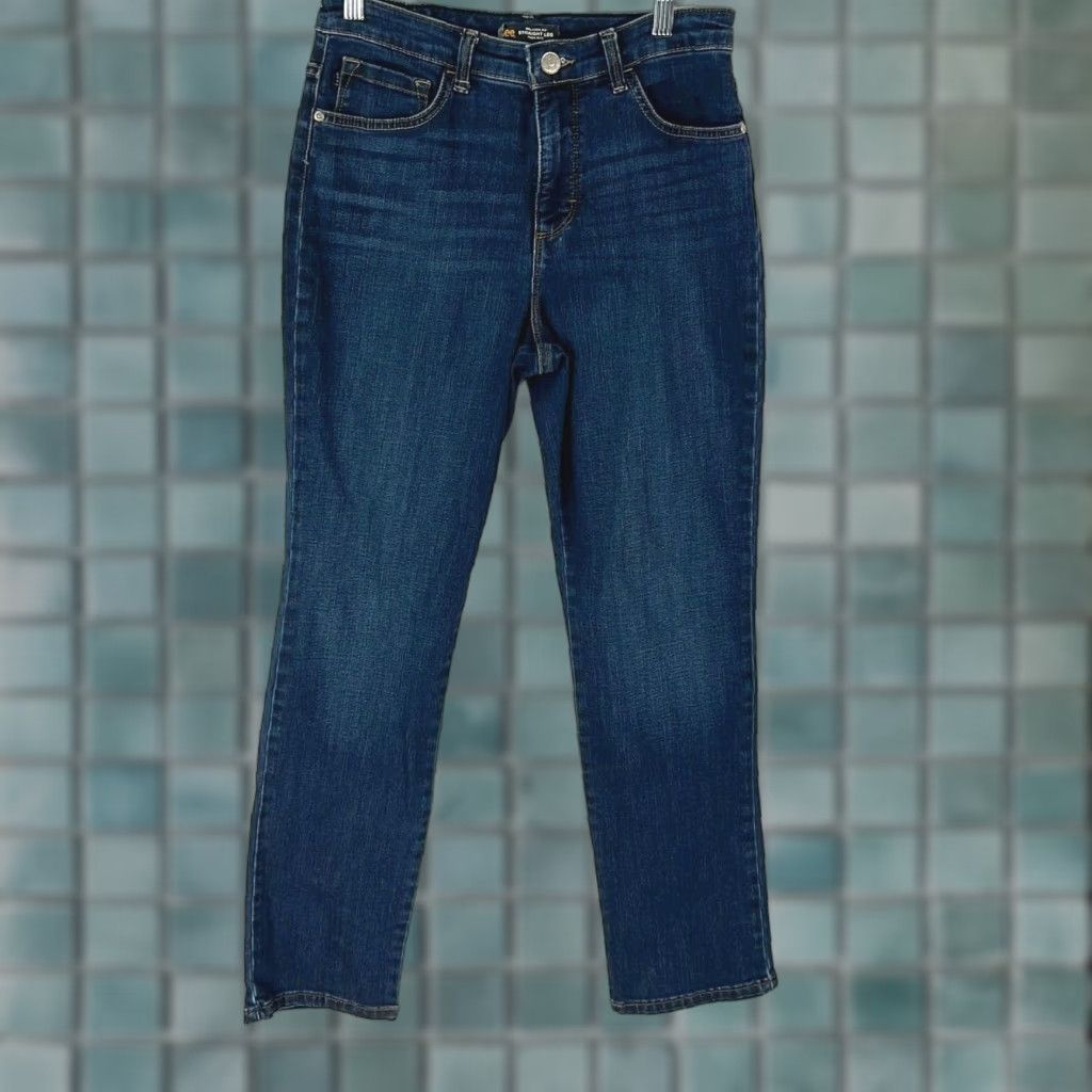 Lee Lee Womens Straight Jeans Size 1 Blue High Rise In instantly Slim Relaxed Fit 5-Pocket Denim 30in Inseam Women Jeans Size 25" / US 0 / IT 36 - 1 Thumbnail