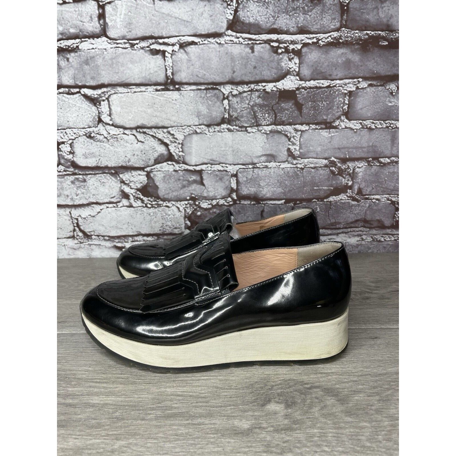 Other Musette Pewter Metallic Patent Leather Kiltie Wedge Shoes Wo Size US 7 / IT 37 - 1 Thumbnail