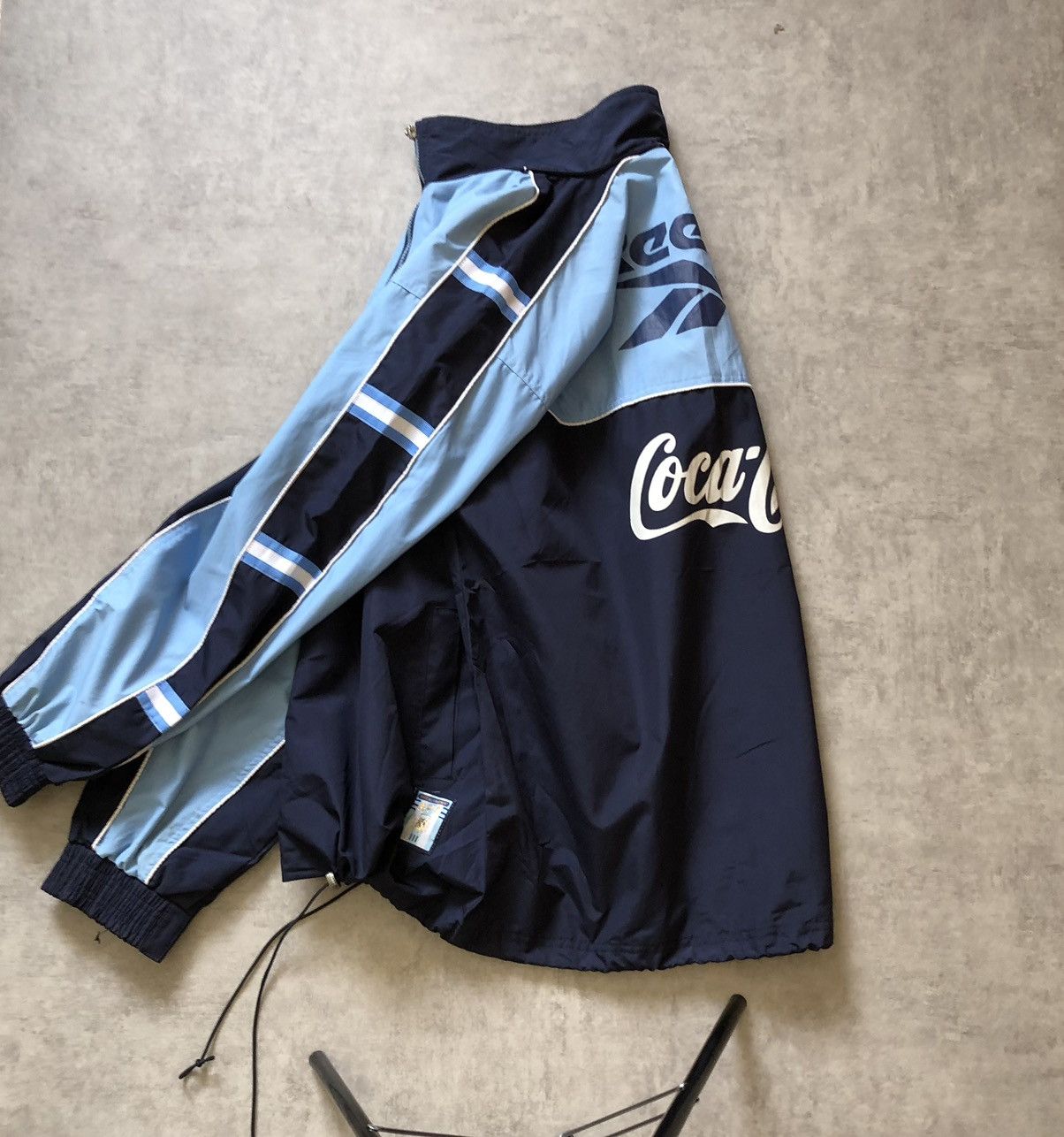 Reebok Rare Vintage REEBOK X AFA Argentina x Coca Cola Sweater Size US XXL / EU 58 / 5 - 5 Thumbnail