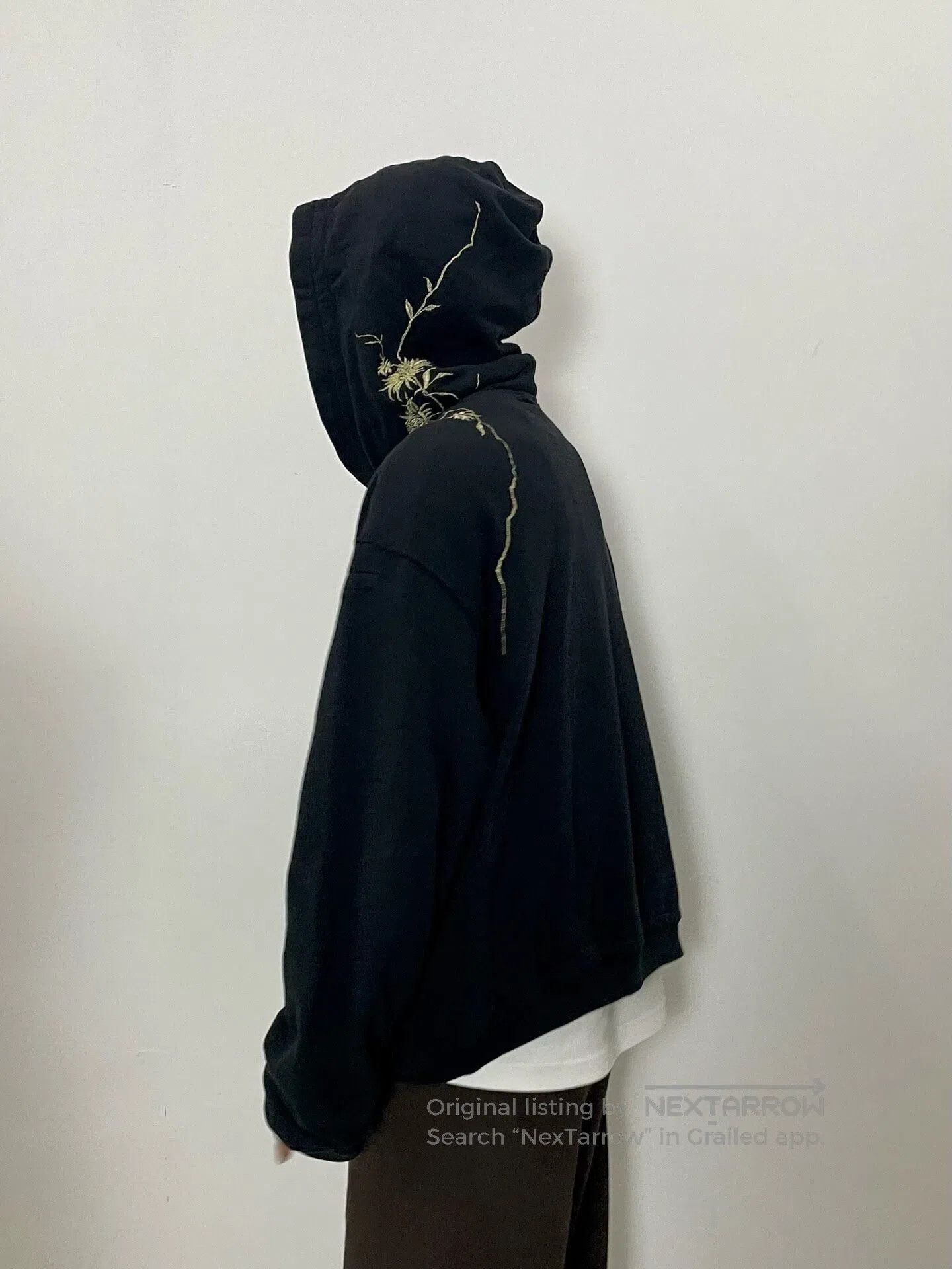 Haider Ackermann Haider Ackermann Gold Flower Embroidered Hoodie Size US S / EU 44-46 / 1 - 8 Thumbnail