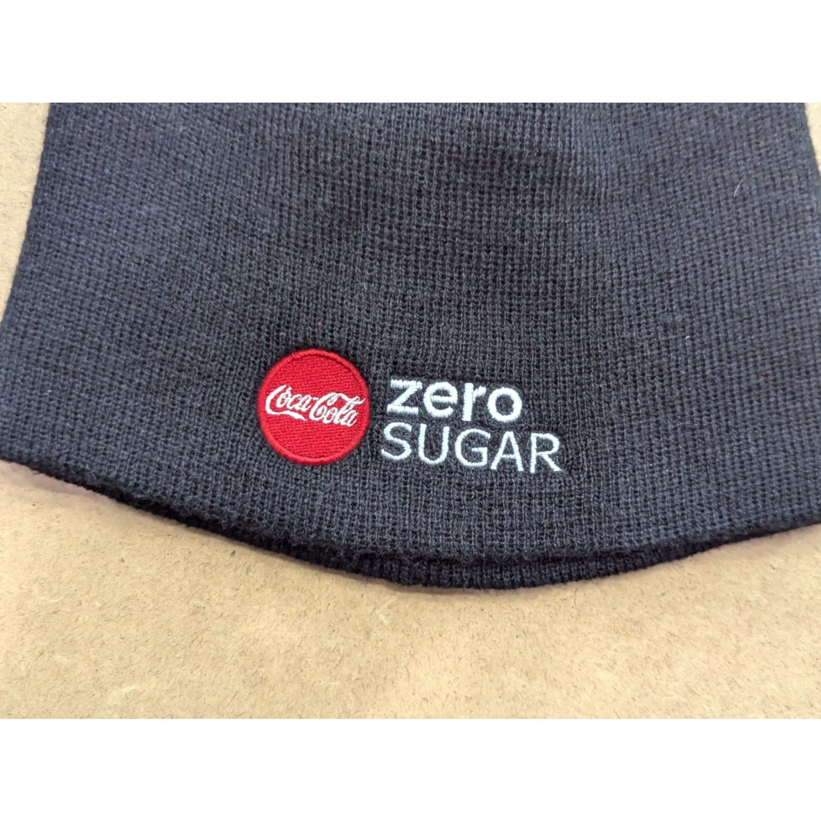 Vintage Coca-Cola Beanie Hat One Size Black Stretch Promo Unisex Adults Knit Acrylic M Size ONE SIZE - 4 Thumbnail