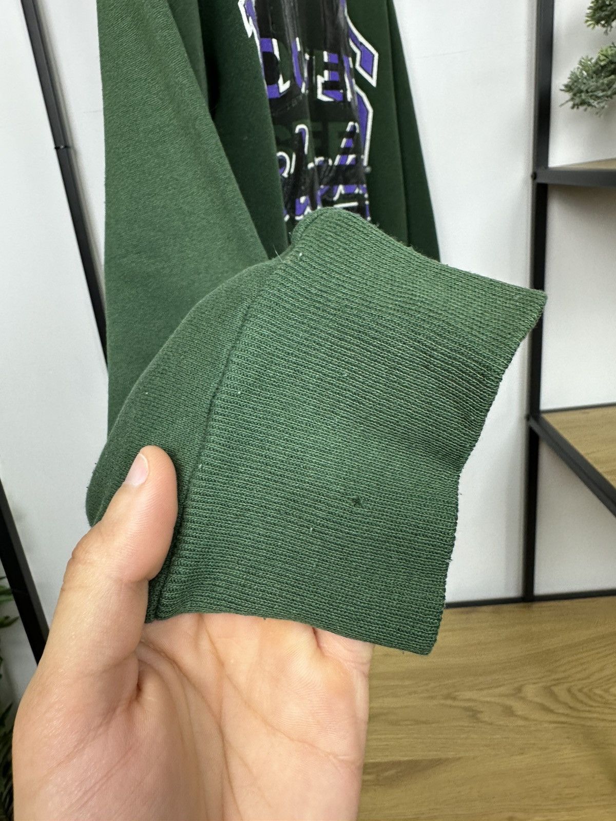 BetterTM × Dover Street Market Dover Street Market Milwaukee Bucks NBA Team DSM Sweatshirt Size US M / EU 48-50 / 2 - 9 Thumbnail