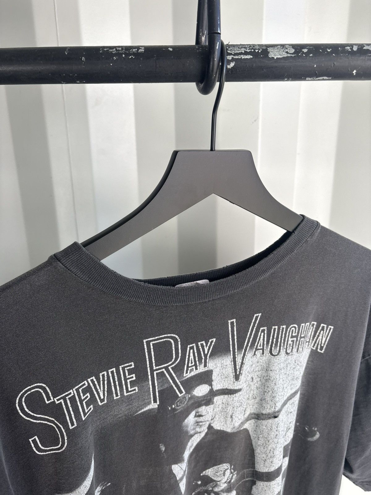 Band Tees Thrashed Stevie Ray Vaughan Faded Distressed Shirt GRUNGE Size US XL / EU 56 / 4 - 5 Thumbnail