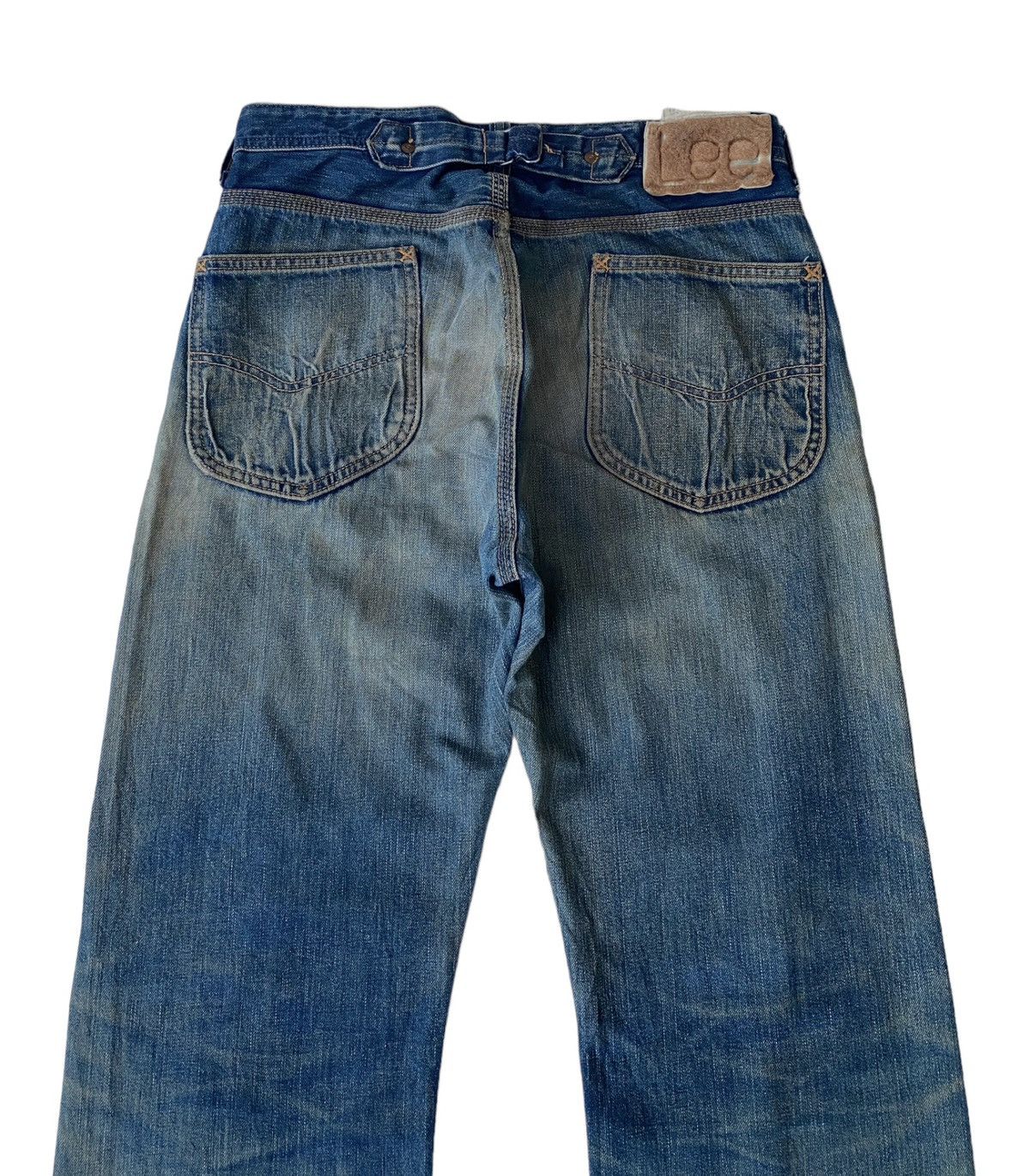 Lee VINTAGE LEE x UNION MADE SELVEDGE DISTRESS DENIM BUCKLE BACK Size US 30 / EU 46 - 11 Thumbnail