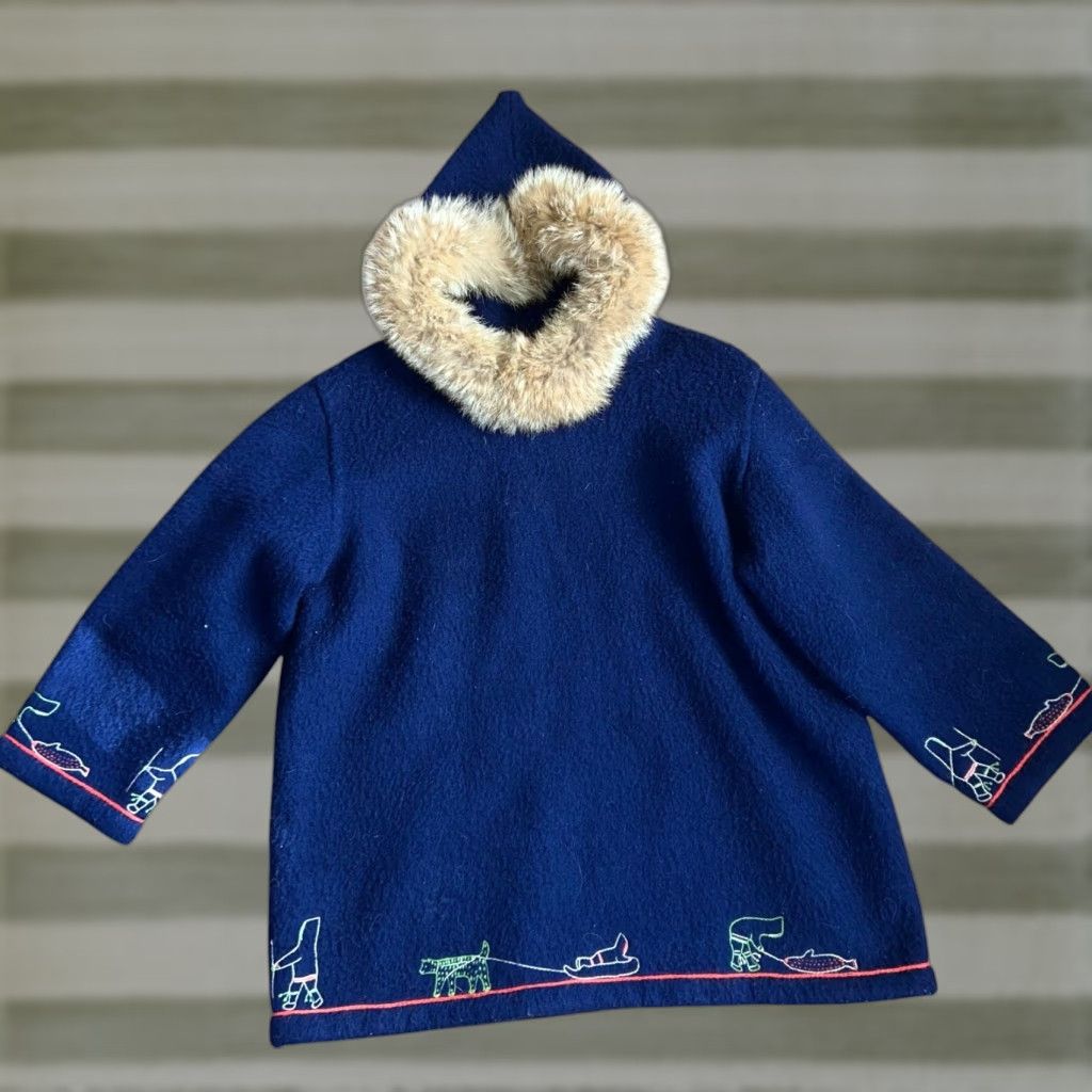 VINTAGE Unbranded blue wool Inuvik parka embroidered arctic animal designs fur trim hood L Coat