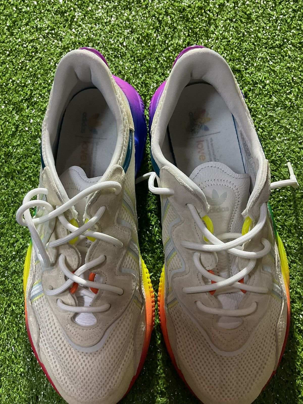 Adidas Adidas Ozweego Rainbow Trainers Size US 10 / EU 43 - 2 Thumbnail