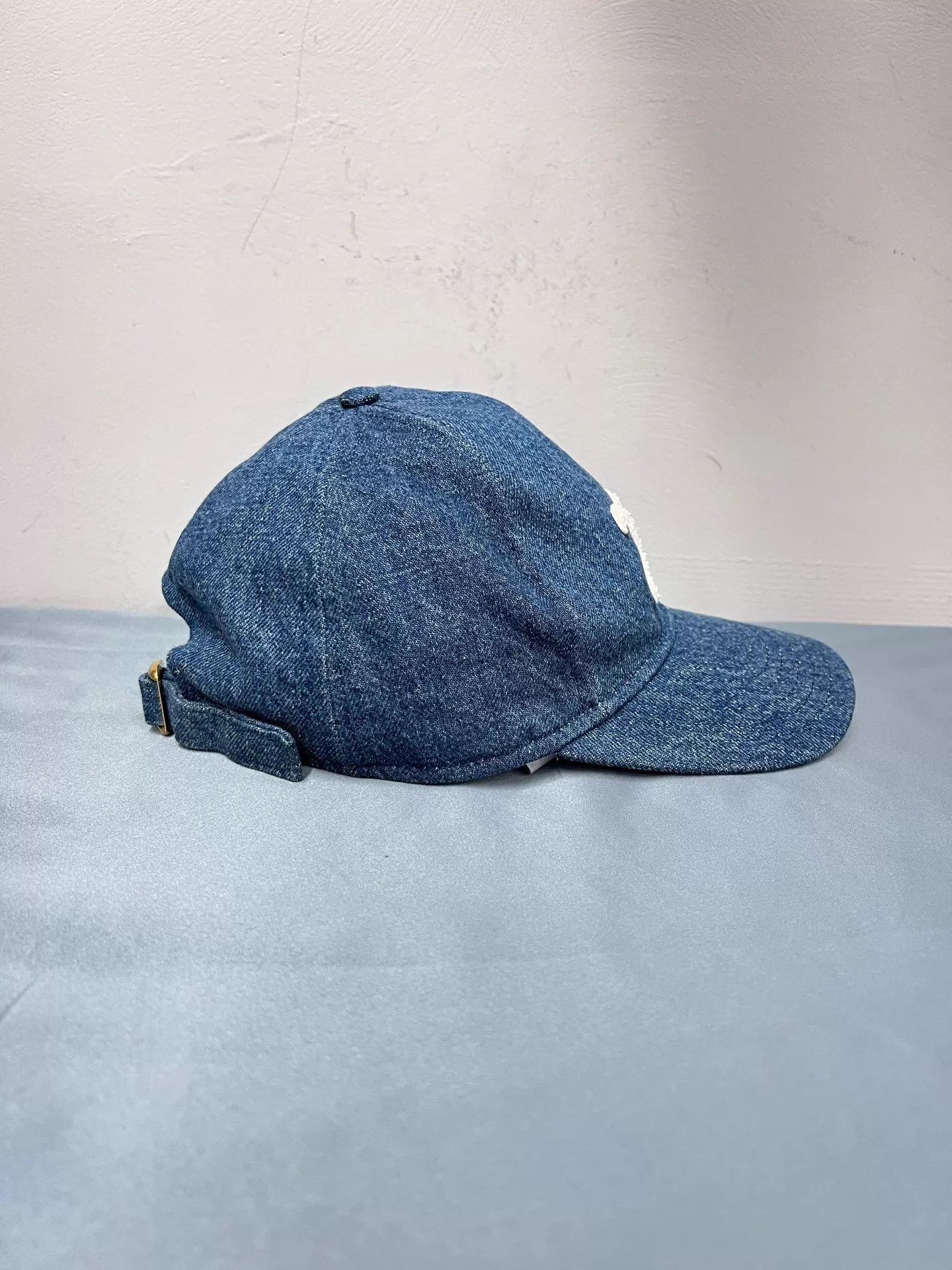 Celine CELINE Denim Blue Triumph Couple M Baseball Cap (worn once) Size ONE SIZE - 3 Thumbnail