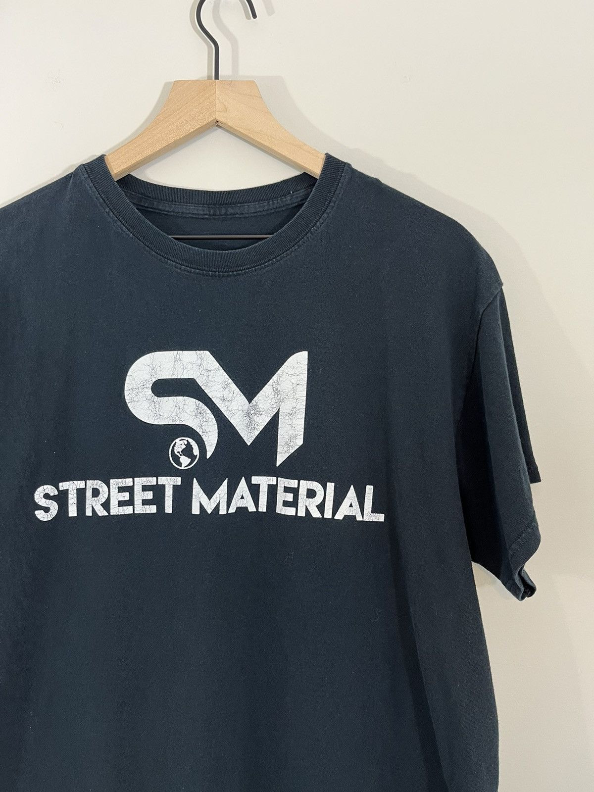 Vintage STREET MATERIAL Faded Logo Tee Size US L / EU 52-54 / 3 - 4 Thumbnail