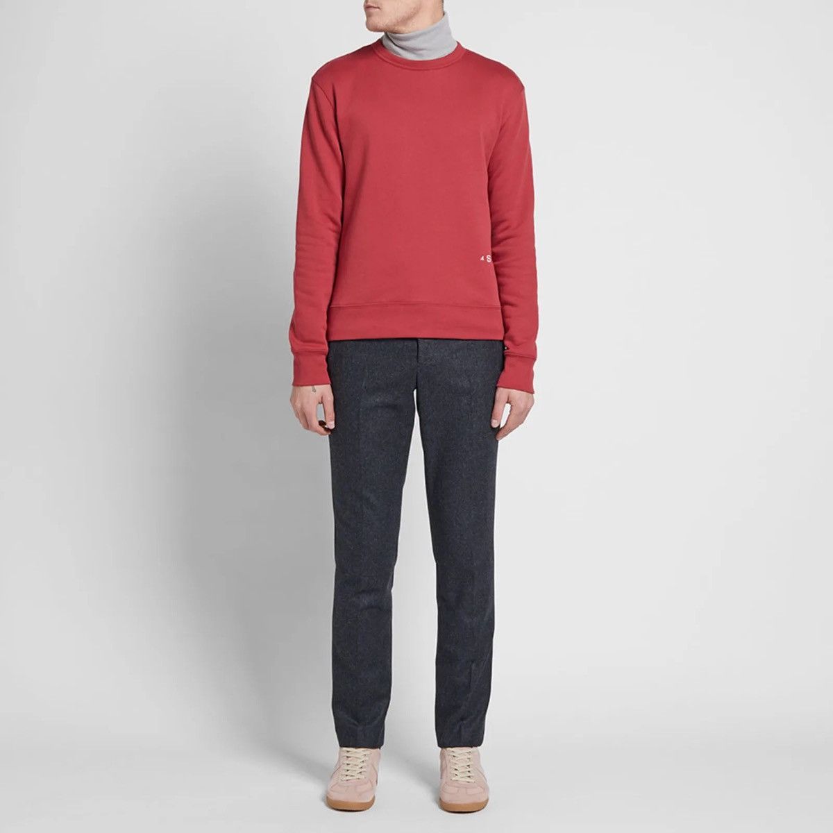 Acne Studios M Faise Red Berry Embroidery Crewneck Sweatshirt Classic Size US M / EU 48-50 / 2 - 4 Thumbnail