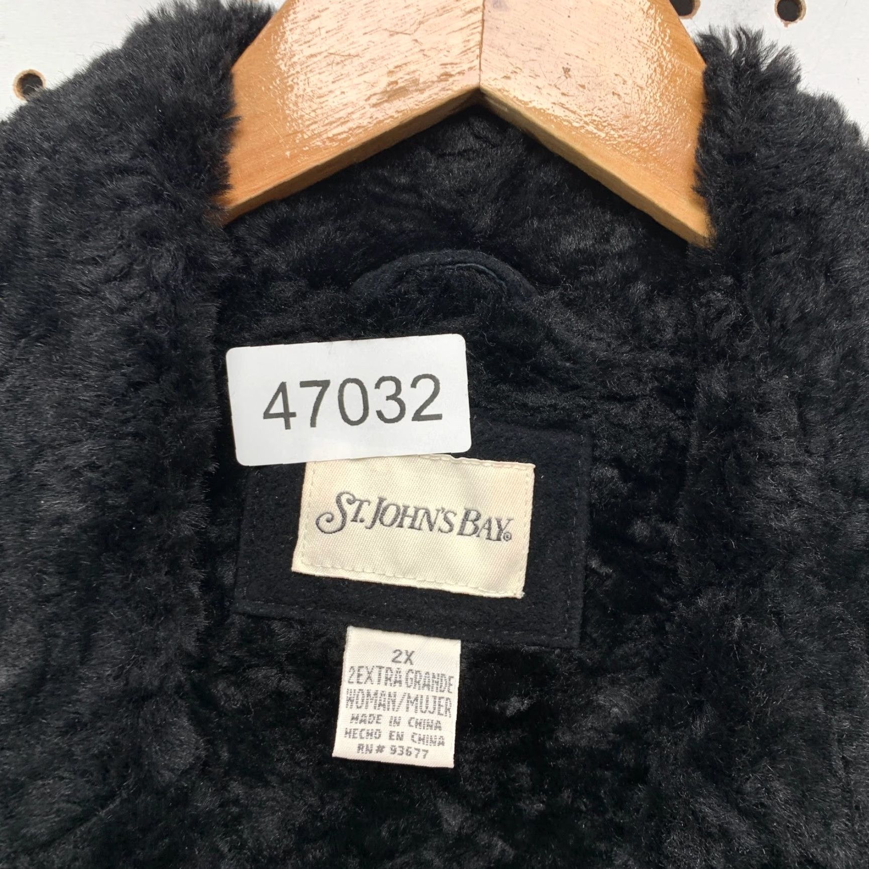 Vintage VINTAGE St. John's Bay Suede Shearling Coat Womens 2X Black Faux Fur Liner Overcoat Size XXL / US 16-18 / IT 52-54 - 5 Thumbnail