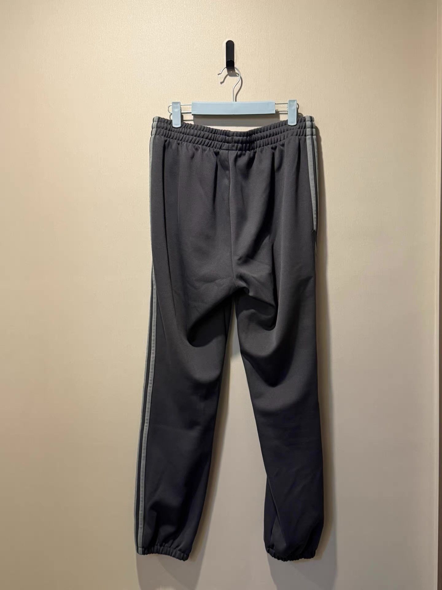 Adidas adidas Originals Calabasas TP Track Pants Ｑ20 Size US 34 / EU 50 - 2 Thumbnail