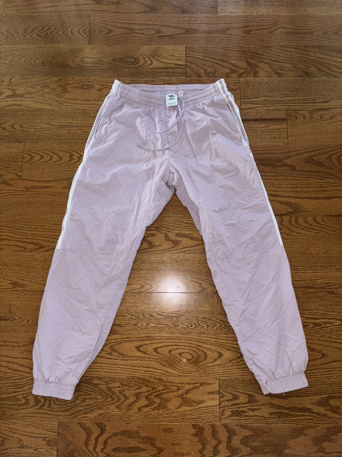 Adidas × Vintage Adidas women’s wind breaker baggy cuffed pants. Size 36" / US 14 / IT 50 - 1 Thumbnail