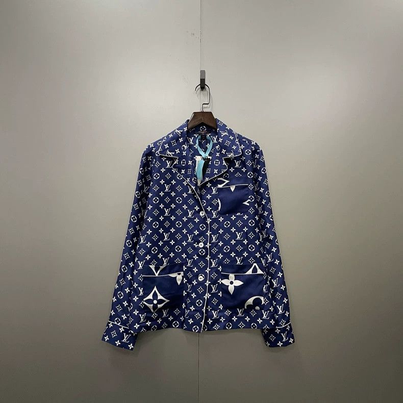 Louis Vuitton louis vuitton silk logo print shirt-dmc Size US S / EU 44-46 / 1 - 1 Thumbnail
