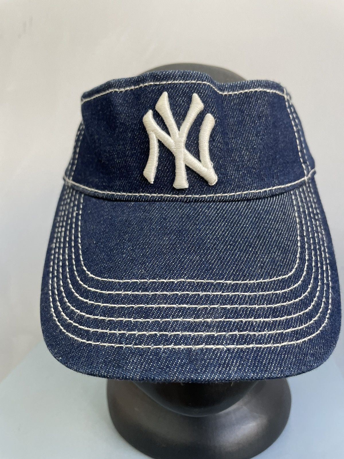 New York Yankees × Vintage VINTAGE NEW YORK YANKEES HAT CAP Y2K VISOR HYPE Size ONE SIZE - 8 Thumbnail