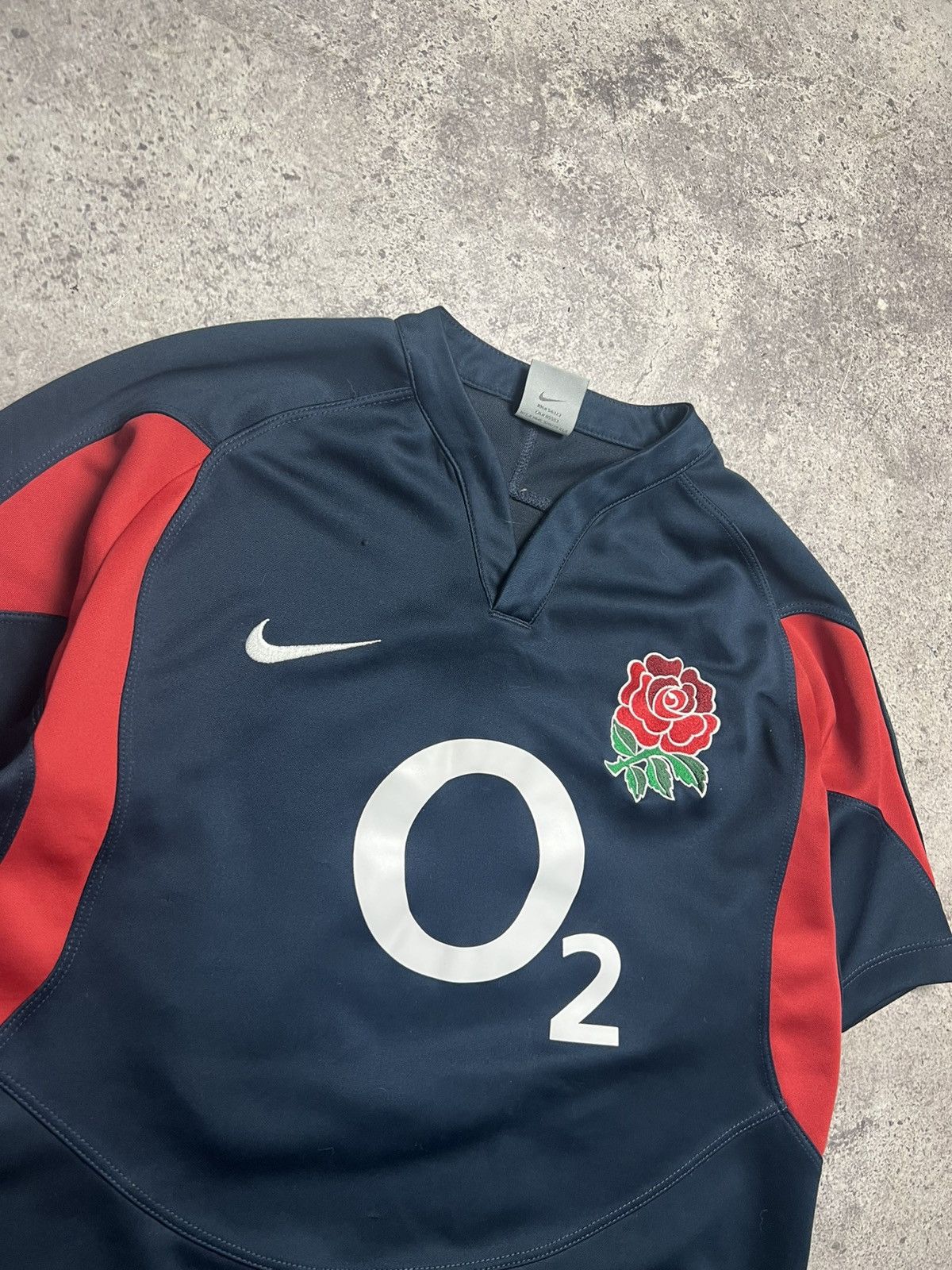 Nike Vintage Y2K Nike O2 90s Jersey T-Shirt Tee Size M Size US M / EU 48-50 / 2 - 3 Thumbnail