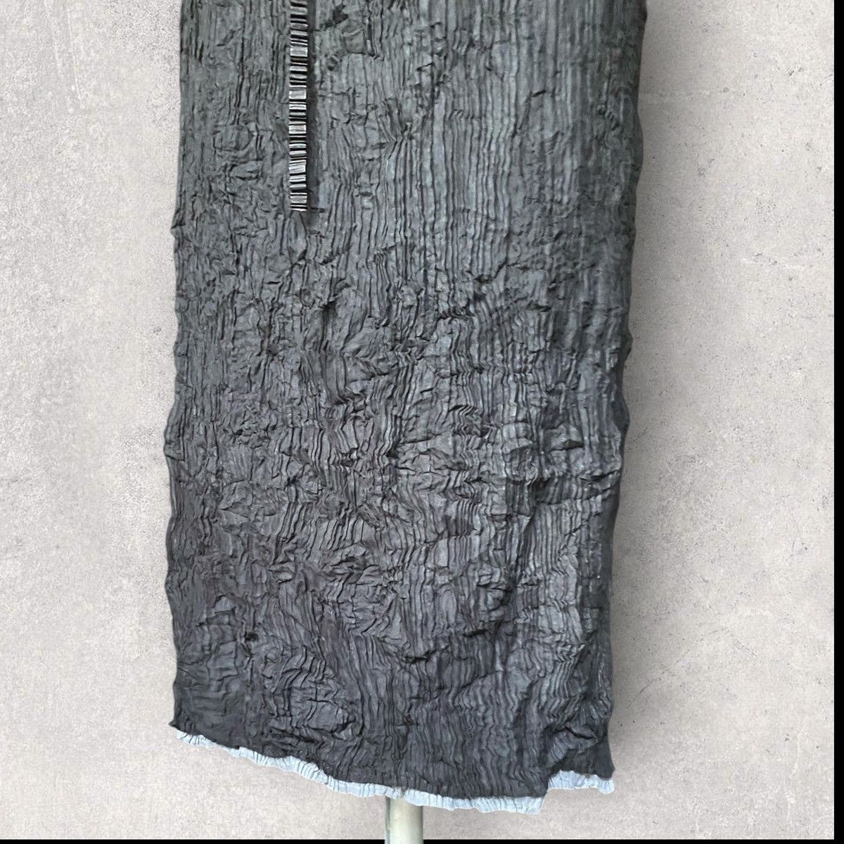 Issey Miyake Vintage SS99 Wavy Twist Double Layer Sheer Mesh Skirt Size 27" / US 4 / IT 40 - 3 Thumbnail