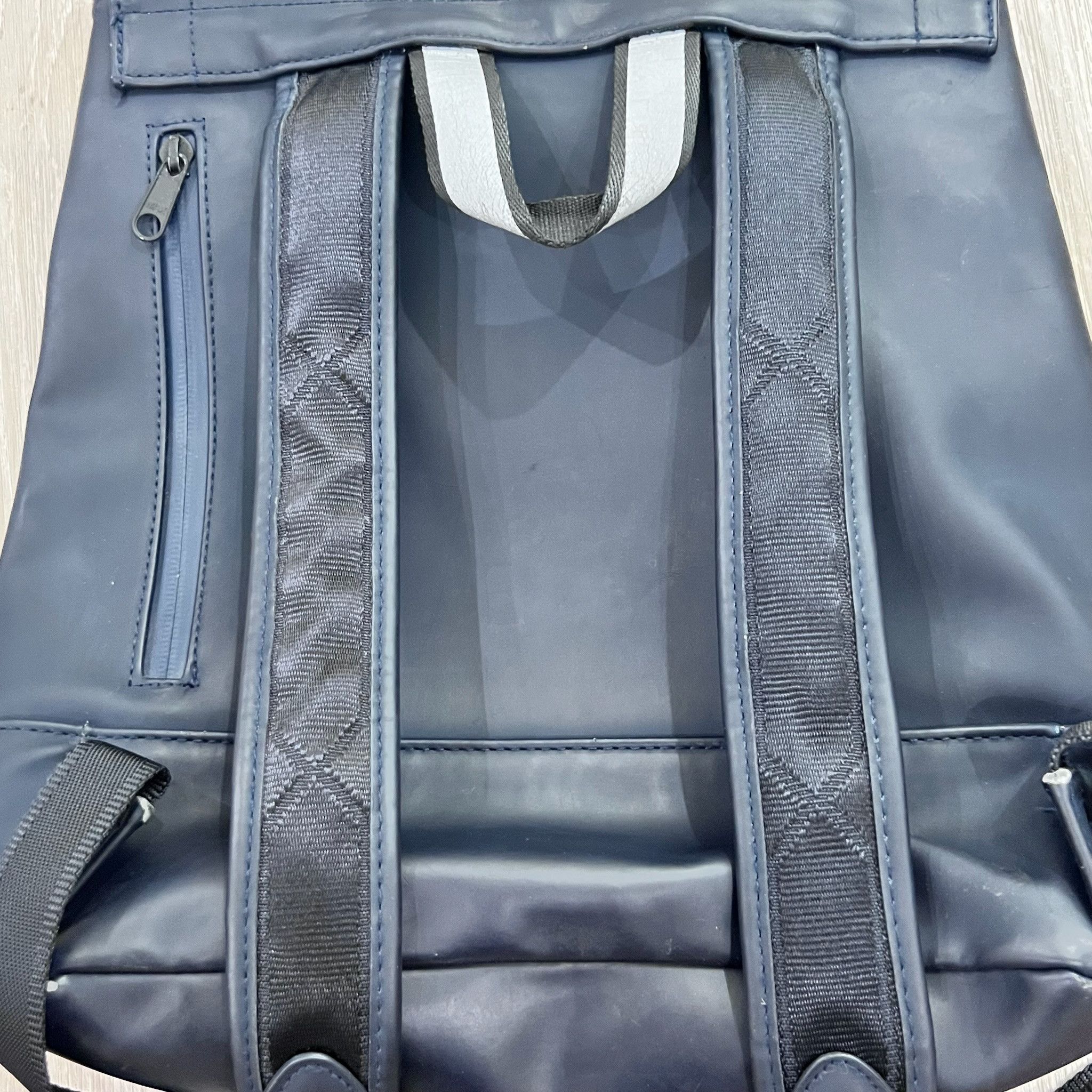 Hunter Hunter x Target Limited Edition Water Repellent Backpack Size ONE SIZE - 8 Thumbnail