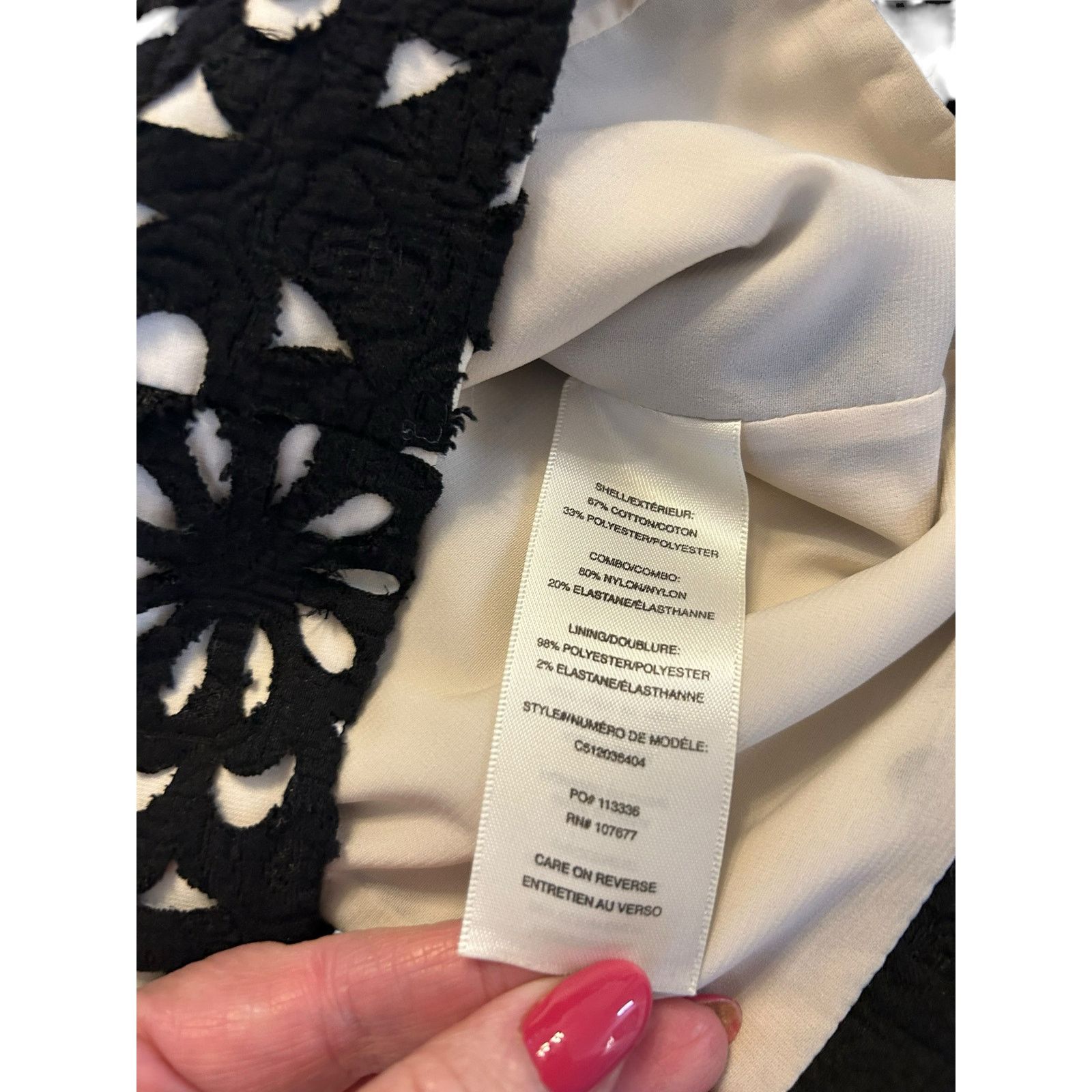 Alice + Olivia Alice + Olivia Black Floral Laser Cut Lyla Crop Top - Size 8 Size M / US 6-8 / IT 42-44 - 8 Thumbnail