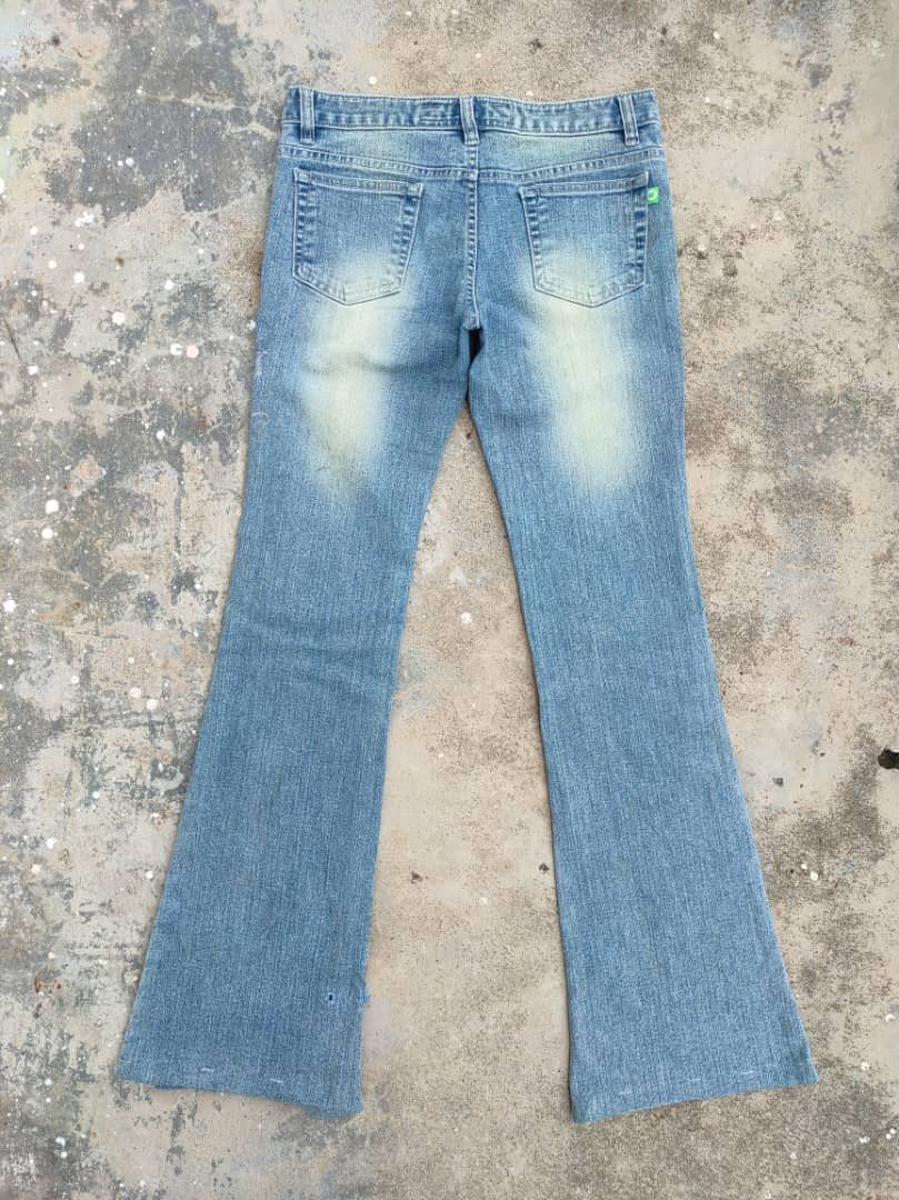 Japanese Brand JAPANESE FLARE BOOTCUT FLOWER FADED JEANS DENIM PANTS Size US 28 / EU 44 - 12 Thumbnail
