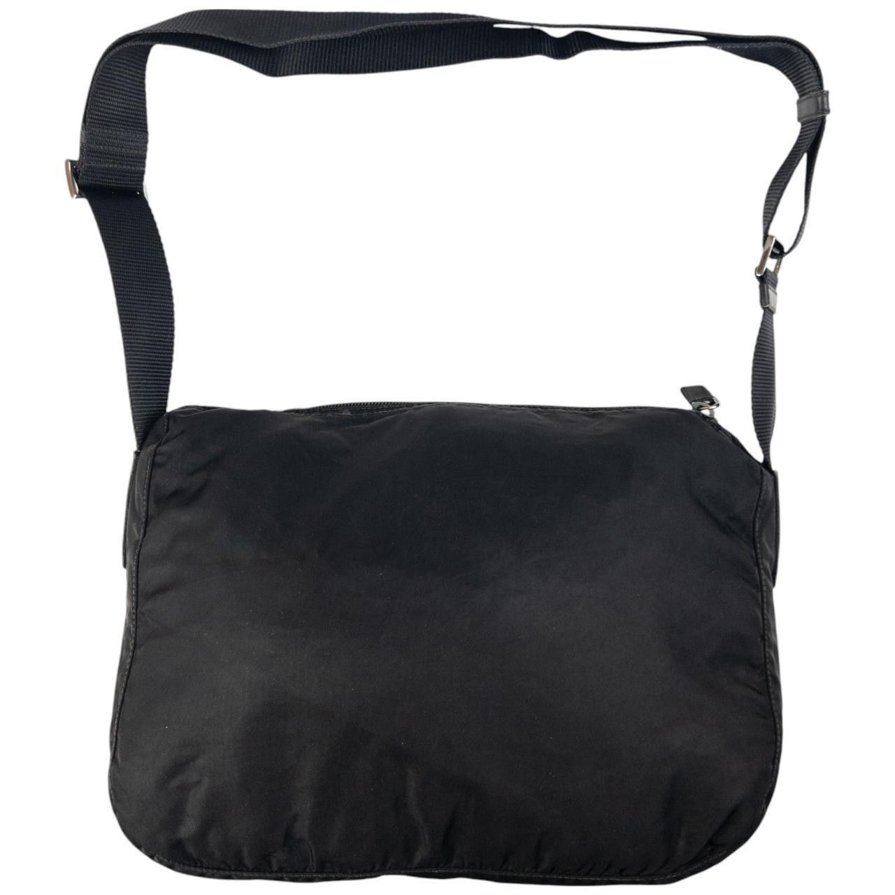 Prada Vintage Prada Cargo Crossbody Bag Size ONE SIZE - 2 Thumbnail