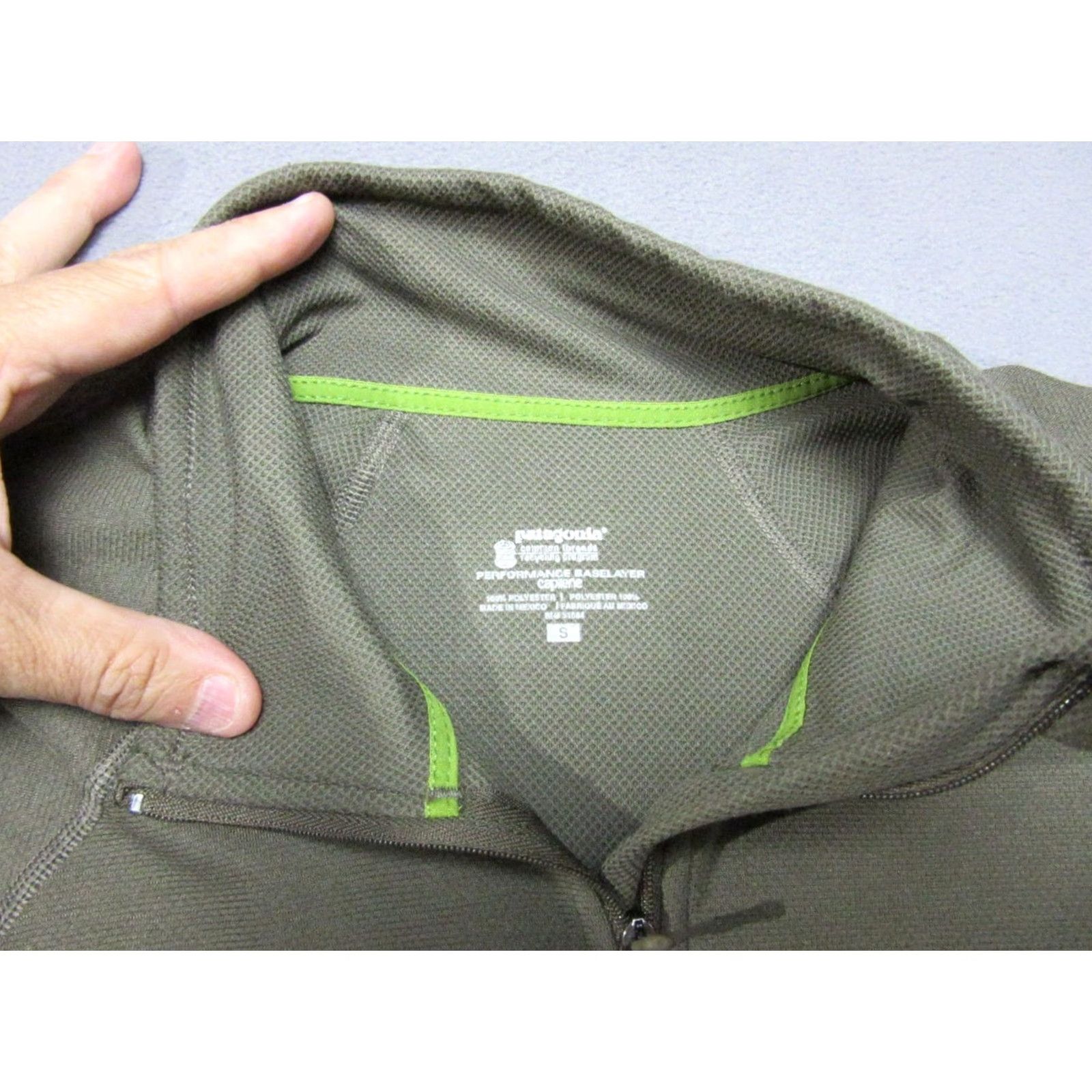 Patagonia Patagonia Shirt Mens Small Green Capilene Performance Baselayer 1/4 Zip Outdoor Size US S / EU 44-46 / 1 - 3 Thumbnail