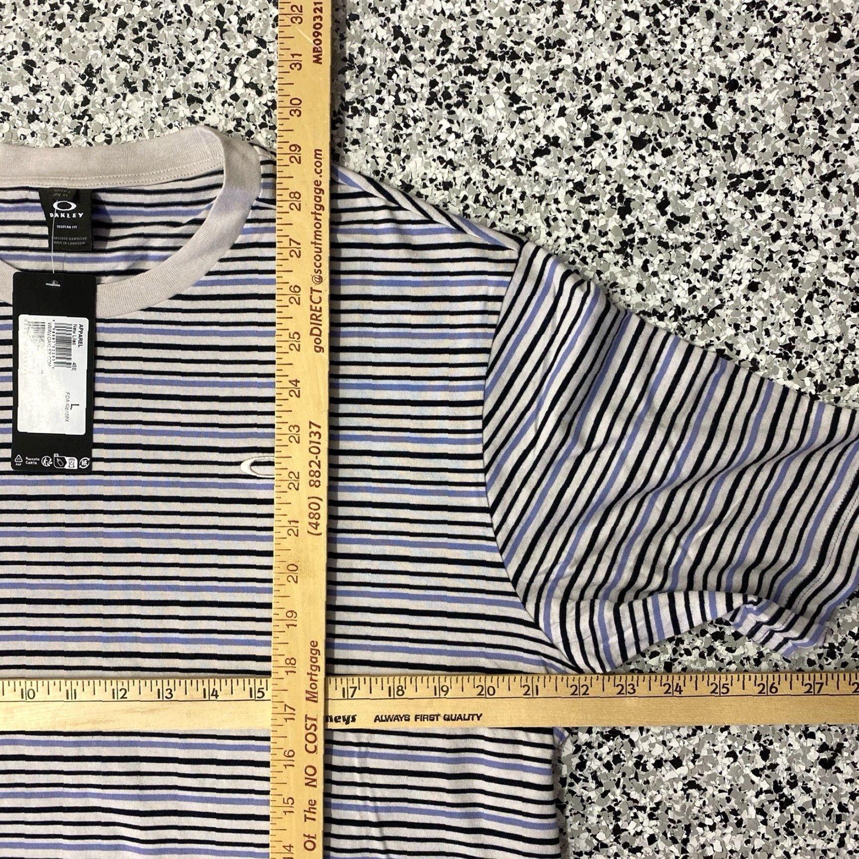Oakley Oakley Relax Striped Tee T-shirt Mens Size Large Short Sleeve Regular Fit NWT Size US L / EU 52-54 / 3 - 3 Thumbnail