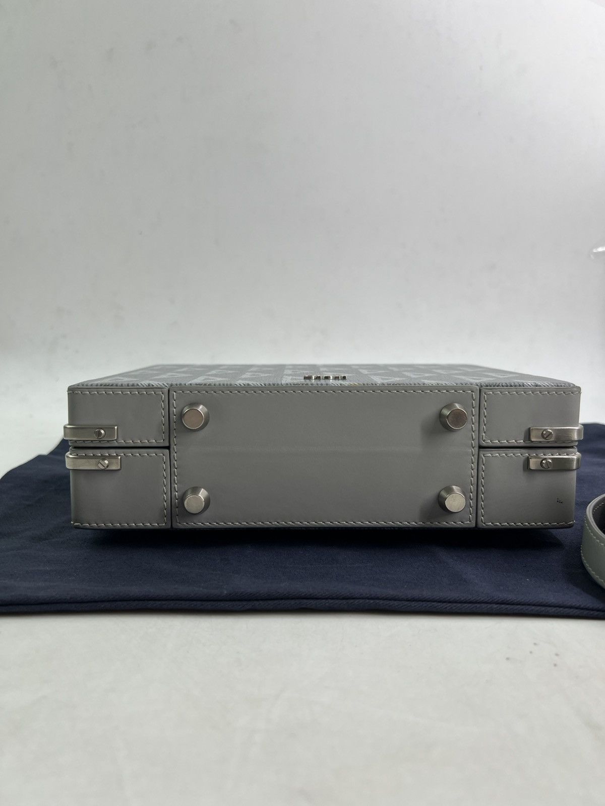 Dior Dior Lock Diamond CD Mono Hand/Sling Bag Size 34 - 6 Thumbnail