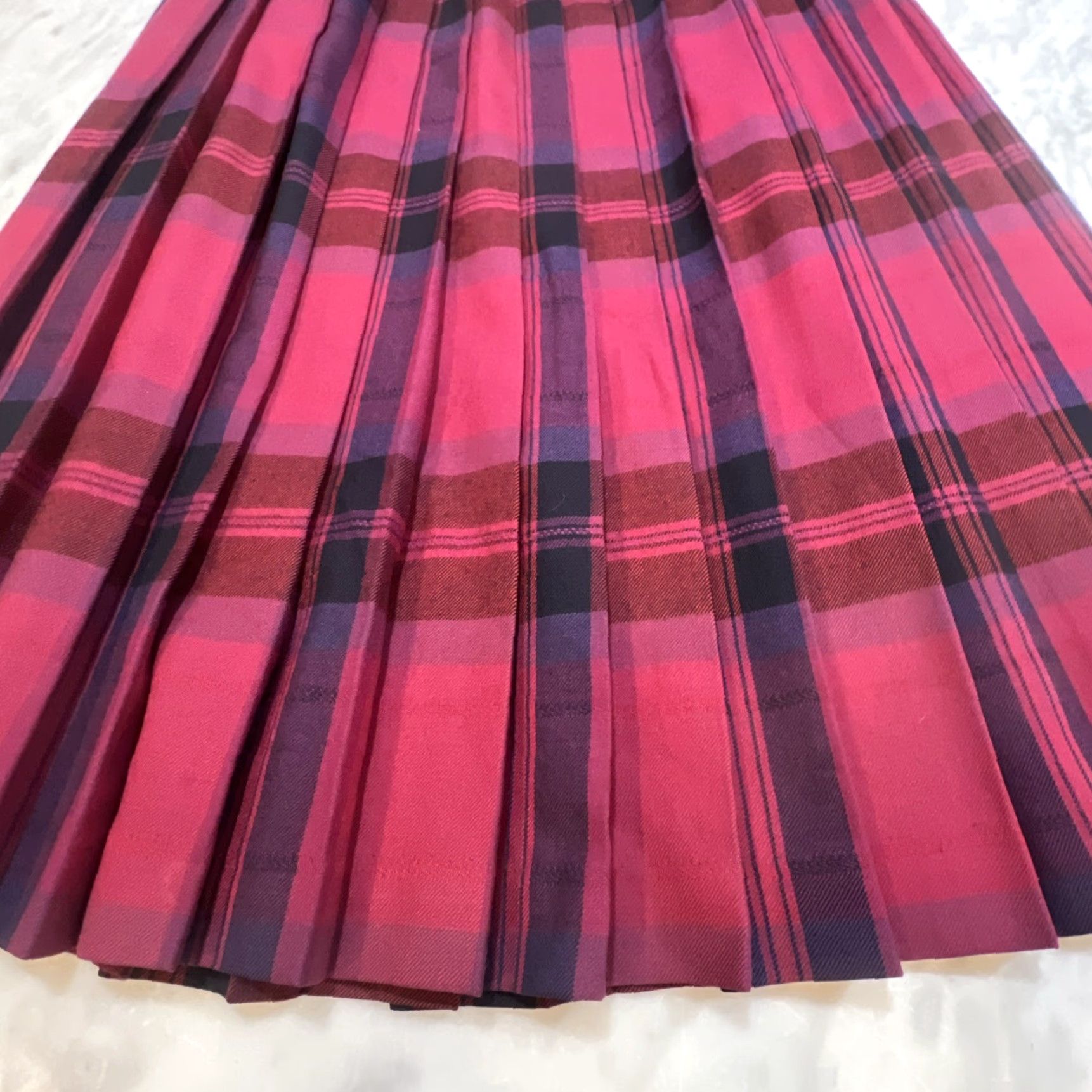 Evan Picone VINTAGE Evan Picone Skirt 10 Worsted Wool Pleated Plaid Maxi School Girl Size 32" / US 10 / IT 46 - 5 Thumbnail