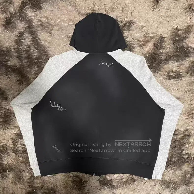 Balenciaga Balenciaga Doodle Signature Letter Raglan Sleeve Hooded Zi Size US L / EU 52-54 / 3 - 2 Thumbnail