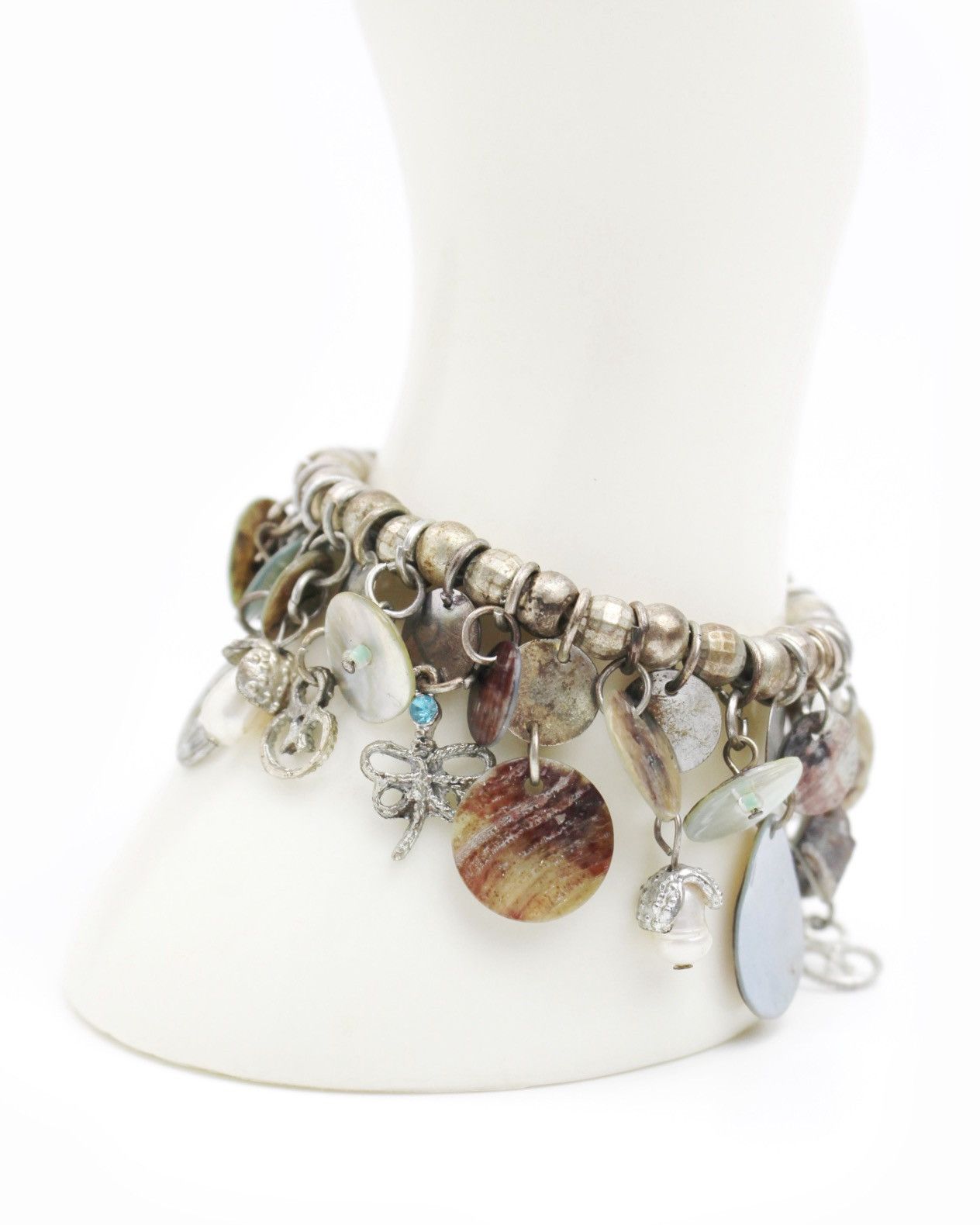 Japanese Brand 2000S JAPANESE MADE SHELL CHARM STACKED BRACELET Size ONE SIZE - 4 Thumbnail