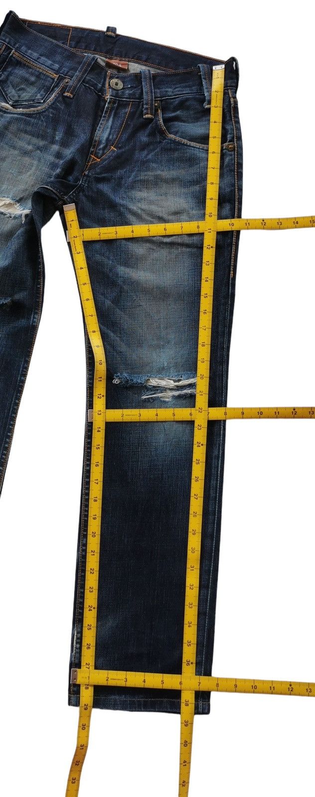 Levi's Jeans Levis 504 Straight distressed fuck jeans Size US 29 - 5 Thumbnail