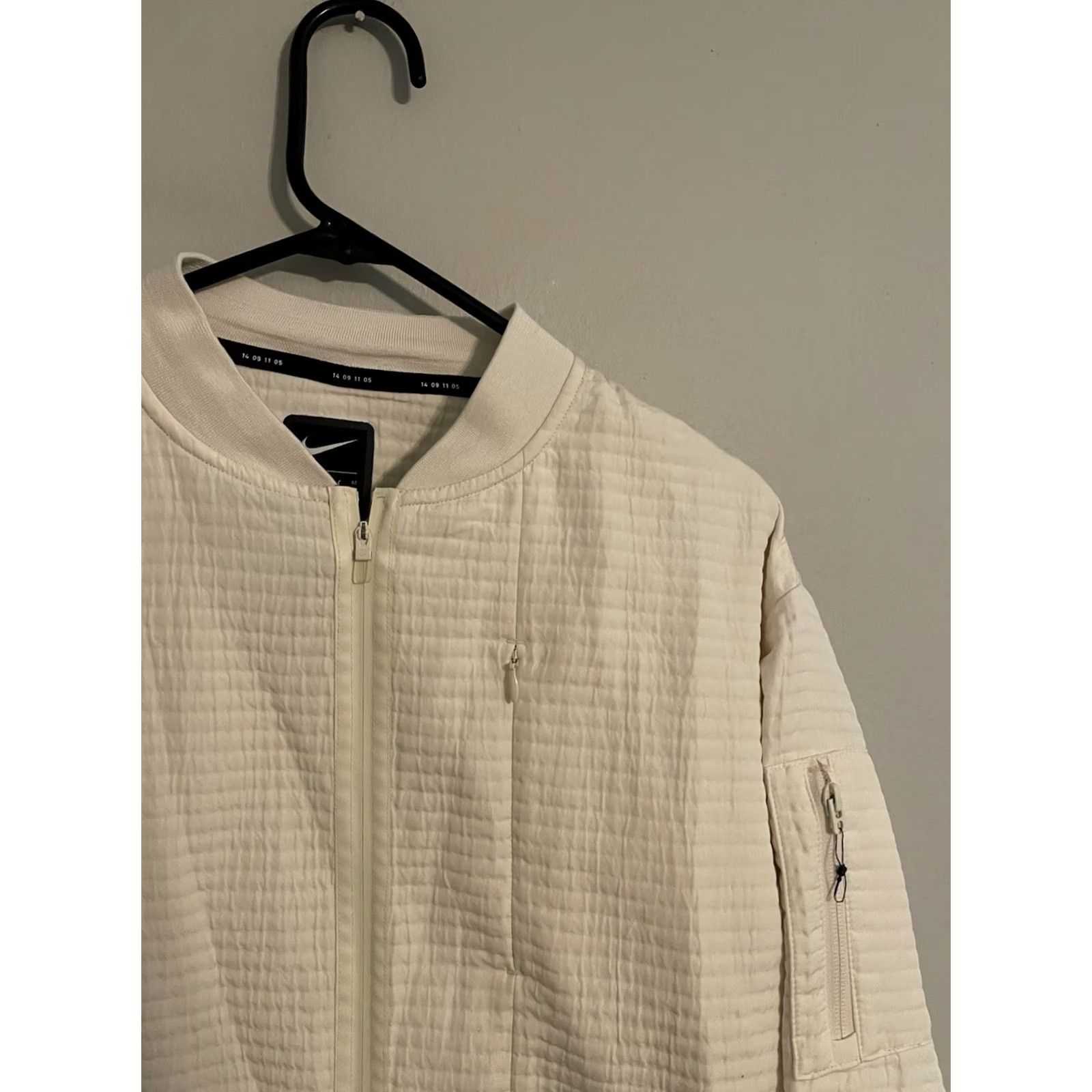 Nike Nike Sportswear Tech Pack Bomber Jacket White City Ready Womens M Size M / US 6-8 / IT 42-44 - 2 Thumbnail