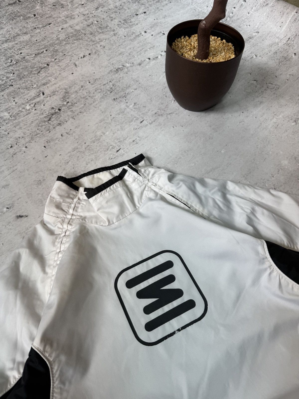 Nike × Vintage NIKE SHOX VINTAGE BASIC LOGO OVERSIZE BAGGY LIGHT JACKET Size US XL / EU 56 / 4 - 6 Thumbnail