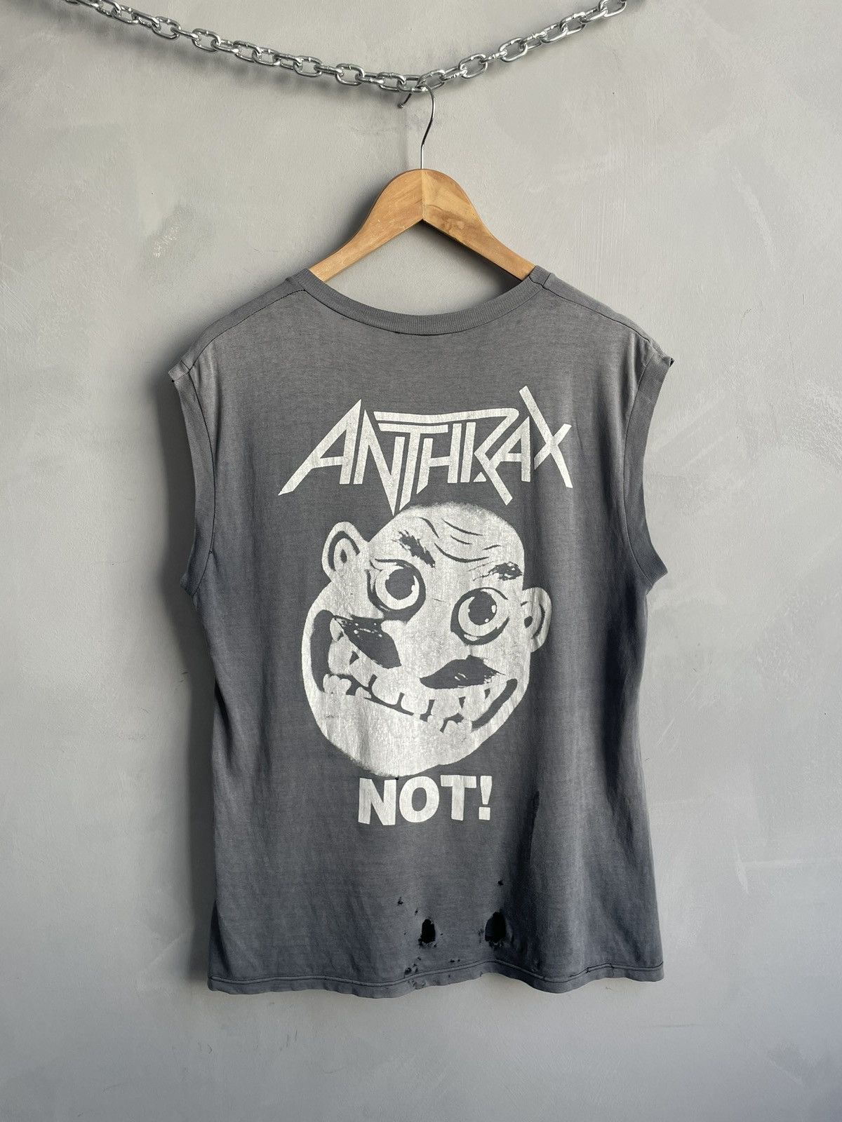 Band Tees 90s faded washed tank top Anthrax t shirt among the living Size US M / EU 48-50 / 2 - 7 Thumbnail