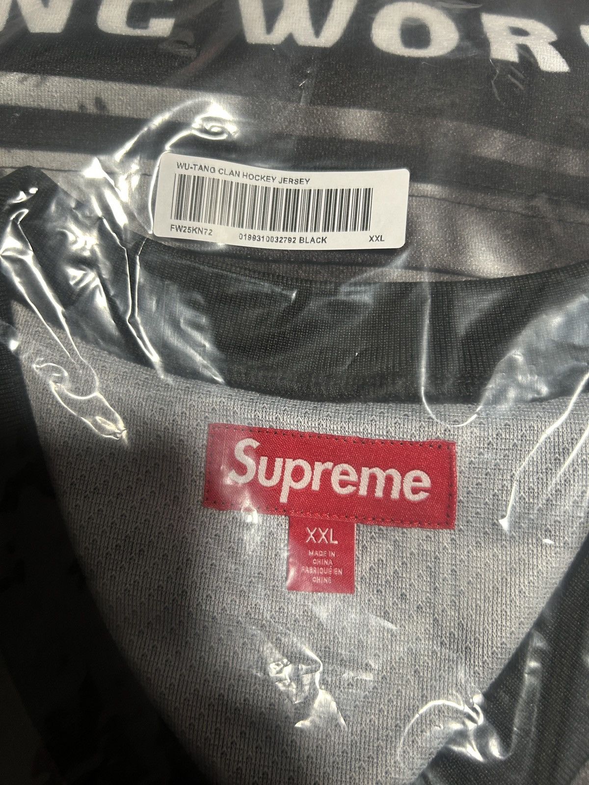 Supreme Supreme wu tang clan hockey jersey black Size US XXL / EU 58 / 5 - 2 Thumbnail