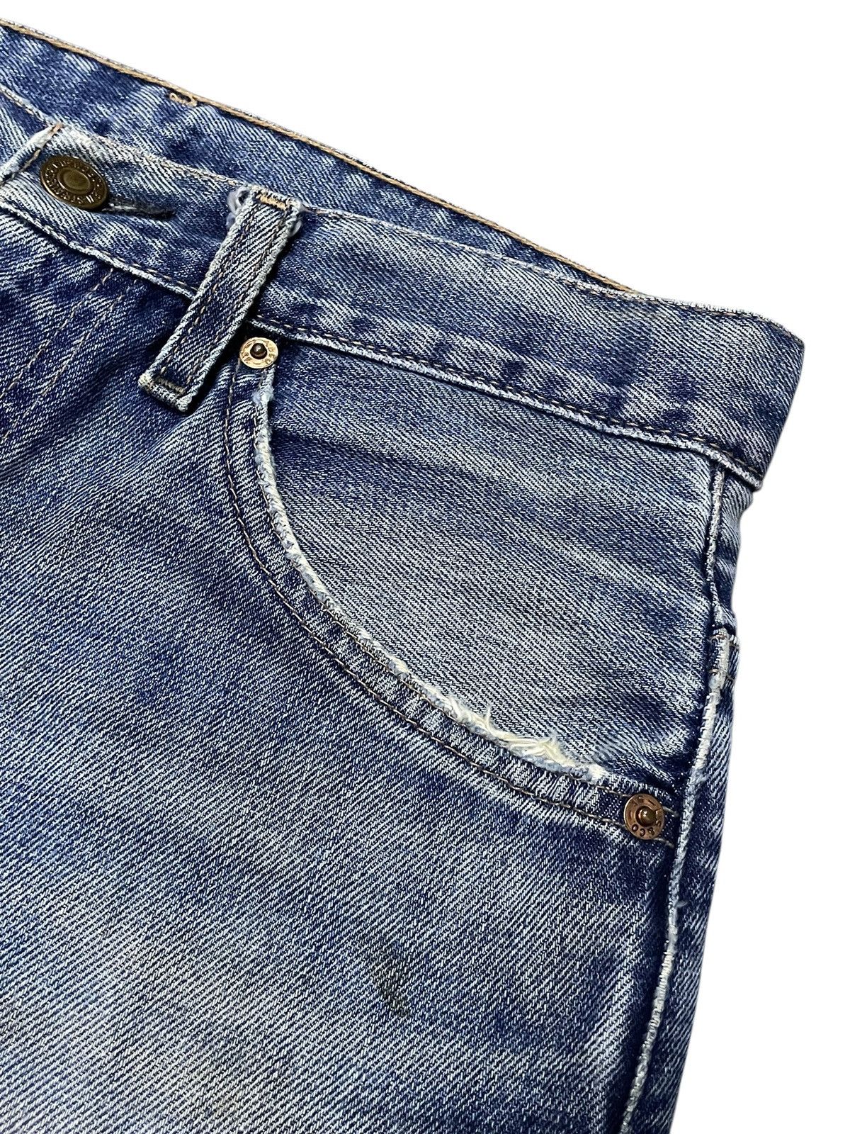 Levi's Vintage Levis 507 Flared Bootcut Distressed Jeans Size US 28 / EU 44 - 12 Thumbnail