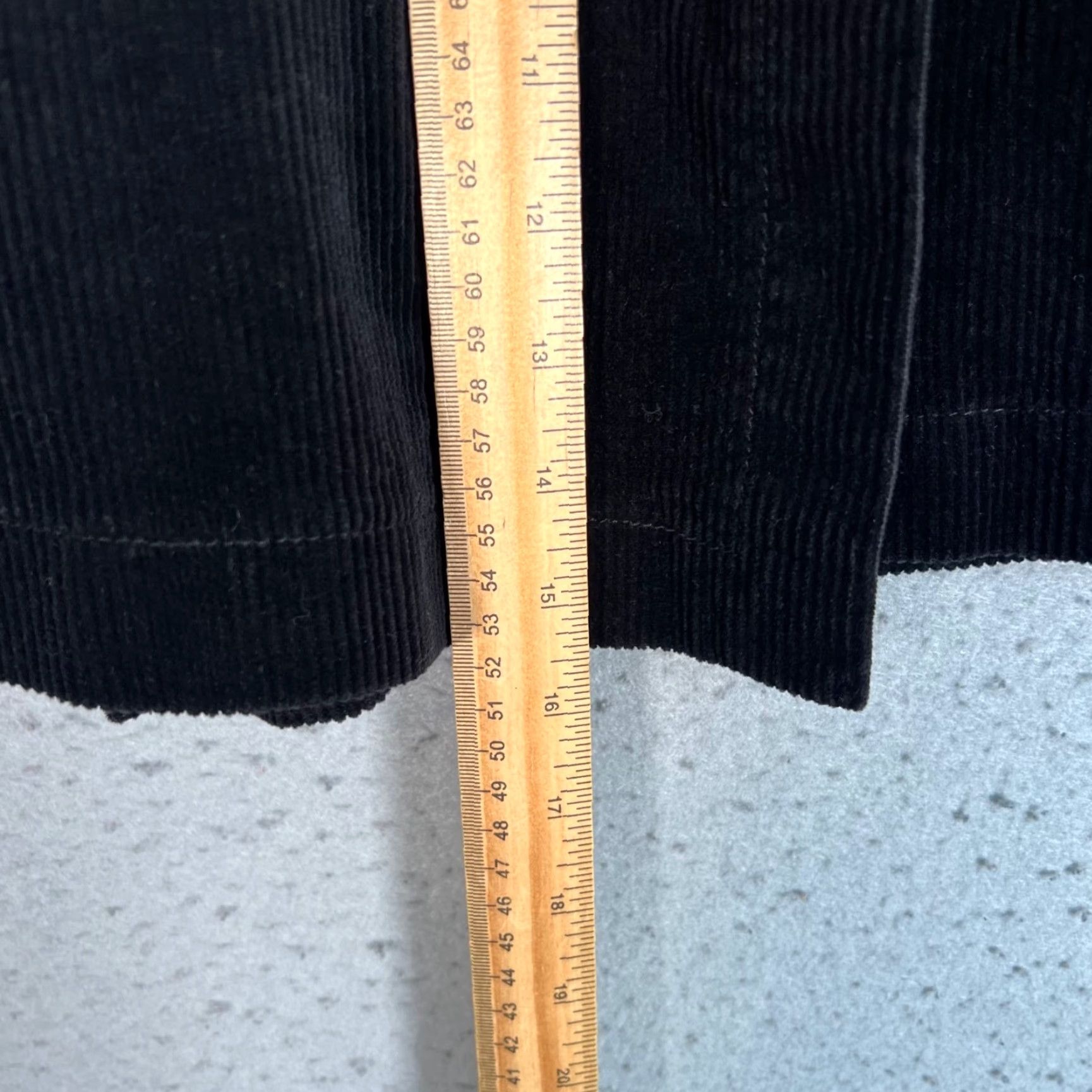 Uniqlo Uniqlo Skort Women XS Black Corduroy Wrap Side Zipper Closure Cotton Blend Size 26" / US 2 / IT 38 - 5 Thumbnail