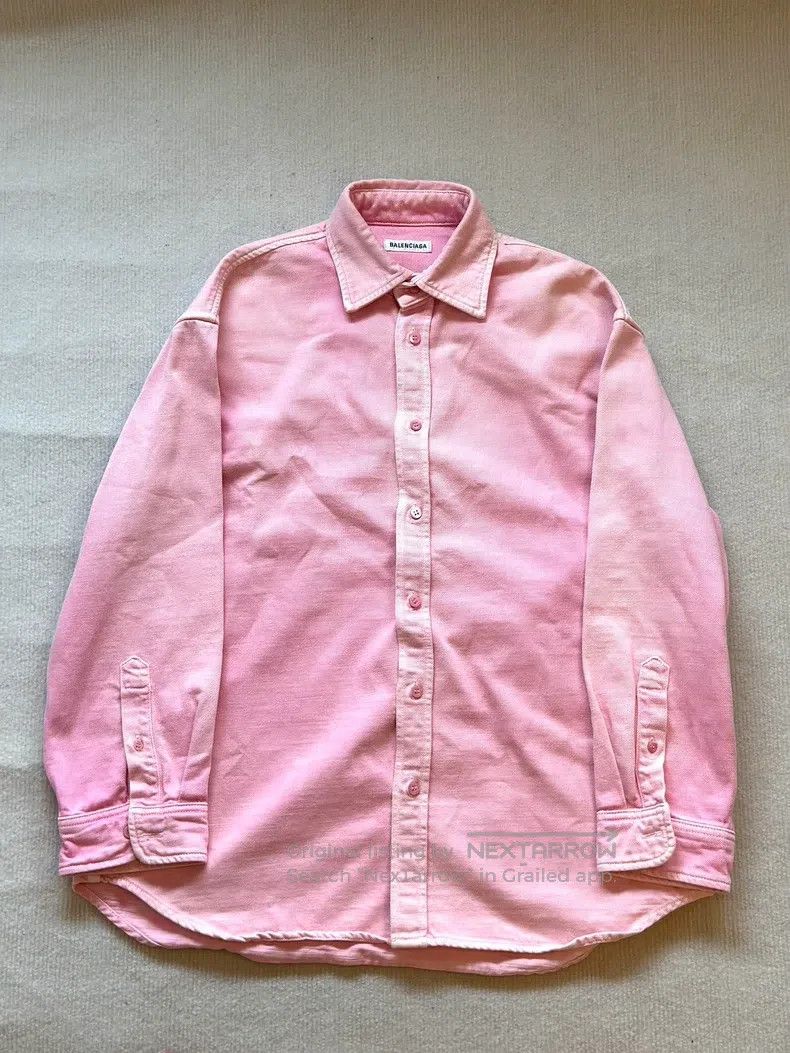 Balenciaga Balenciaga Back logo denim shirt Size XXS / US 00 / IT 34 - 1 Thumbnail