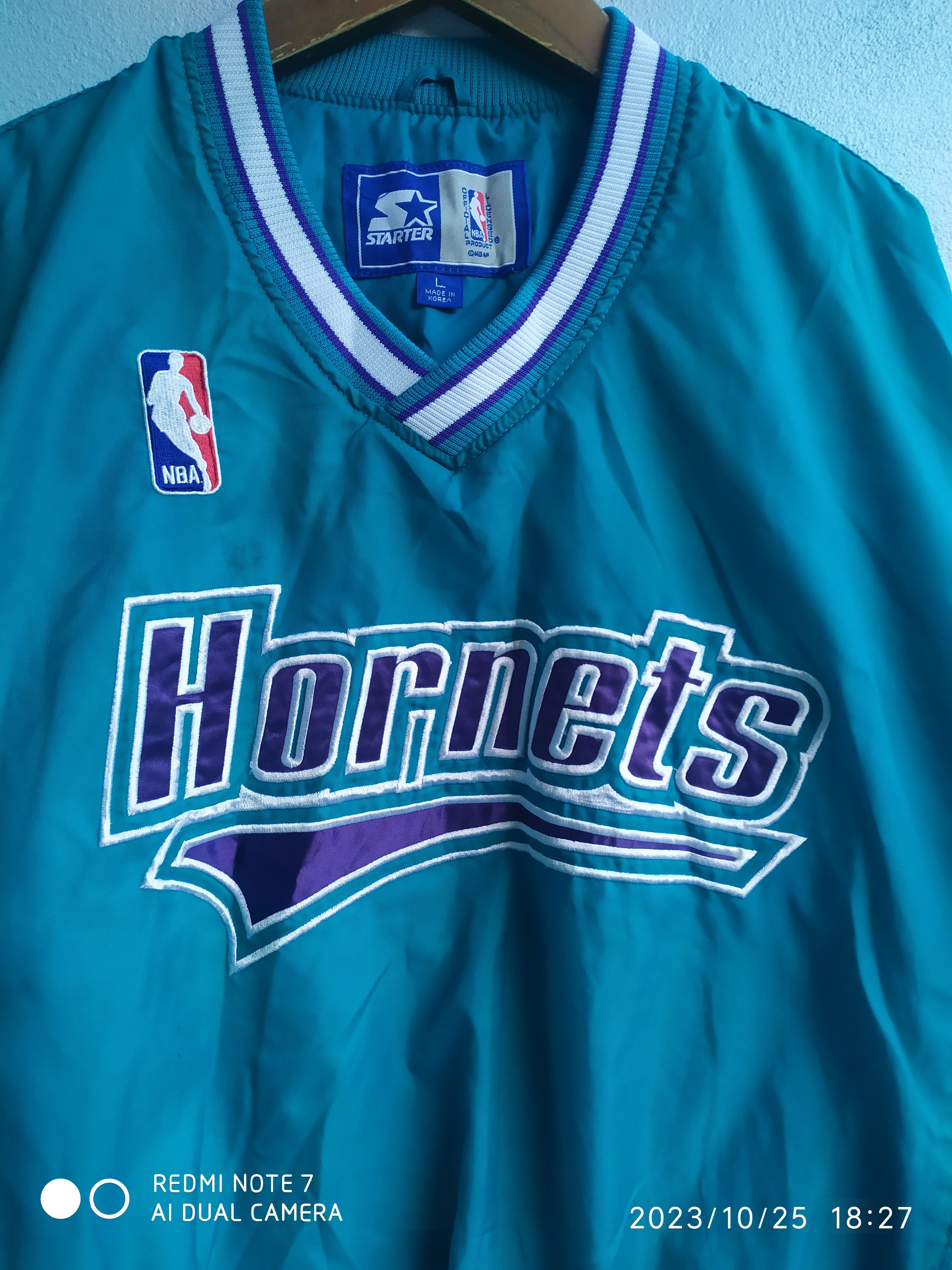NBA Vintage Starter Charlotte Hornets NBA Size US L / EU 52-54 / 3 - 5 Thumbnail