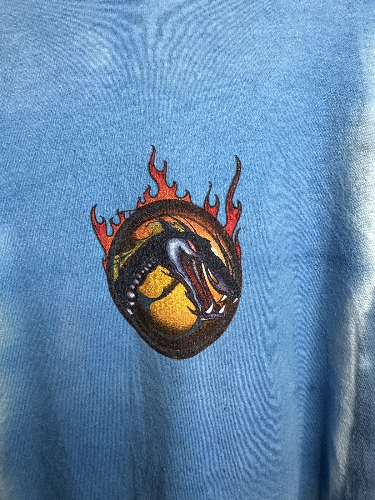 Vintage Vintage Y2K Oversized Dragon tee with back hit Size US XXL / EU 58 / 5 - 2 Thumbnail