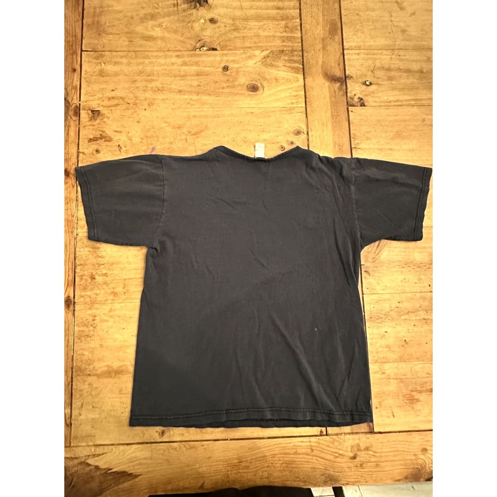 Vintage VINTAGE Wolf T-Shirt Women’s Small Blue Distressed Nature Wolves Wool? Size S / US 4 / IT 40 - 5 Thumbnail
