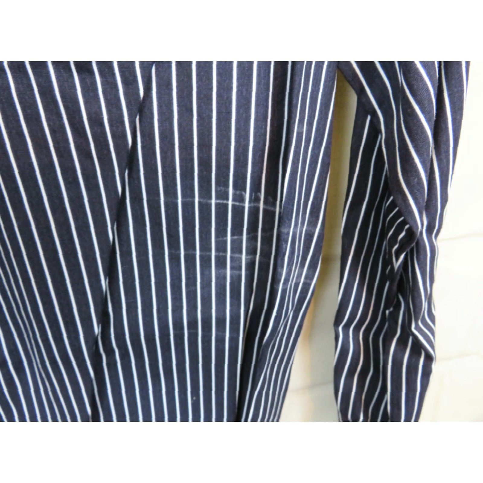 Vintage VINTAGE Polyester Shirt M White 1970s Pin Stripe JAMI Original Stain Destroyed Mens Size M / US 6-8 / IT 42-44 - 4 Thumbnail