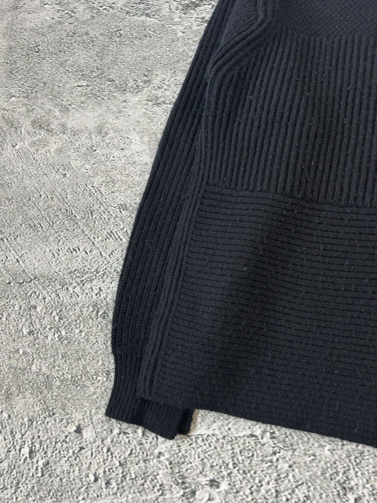 Helmut Lang Helmut Lang Sweater Black boxy knit wool yak cashmere Size US M / EU 48-50 / 2 - 4 Thumbnail